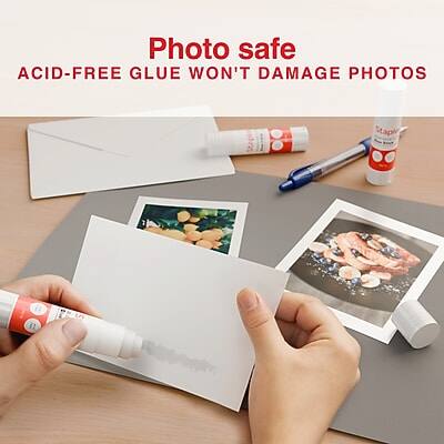 Photo safe  
ACID-FREE GLUE WON'T DAMAGE PHOTOS