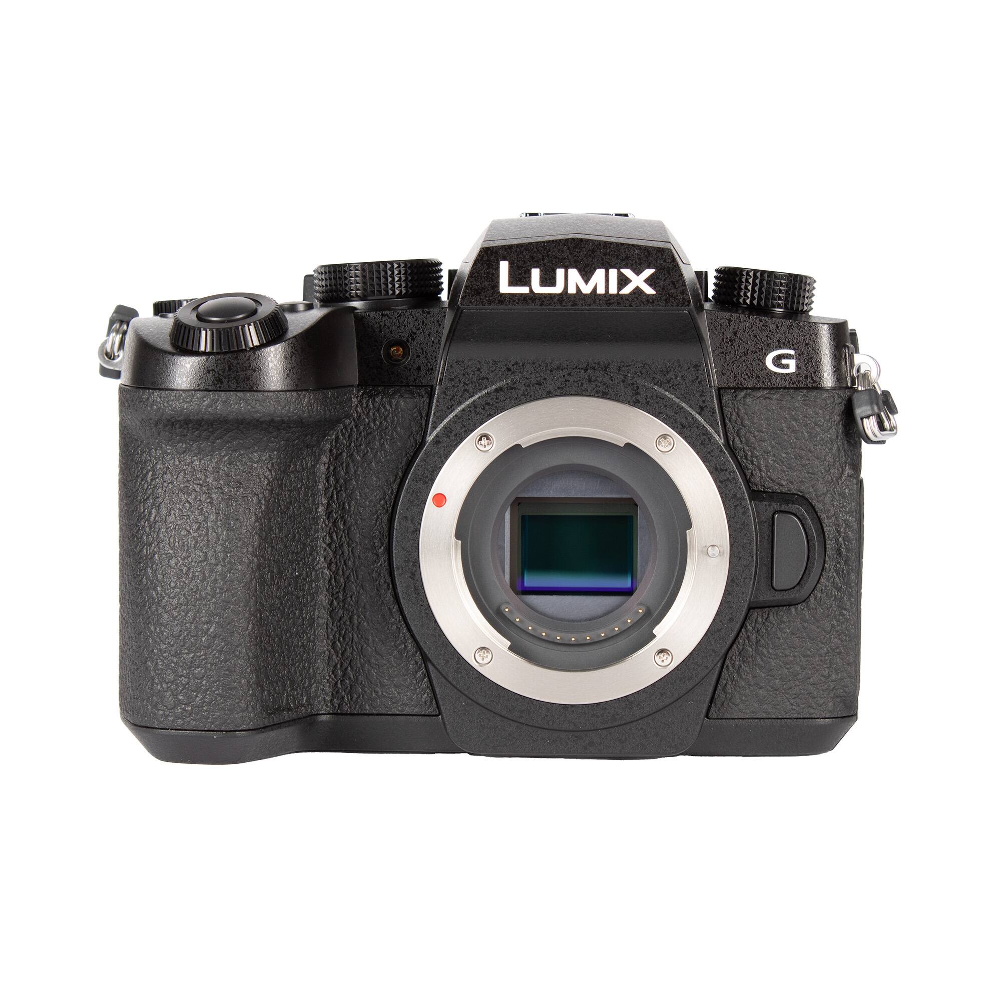 Alt View 2. Panasonic - Panasonic LUMIX G97 Compact Hybrid Micro Four Thirds Mirrorless Camera with LUMIX G Vario 12-60mm (International Model).