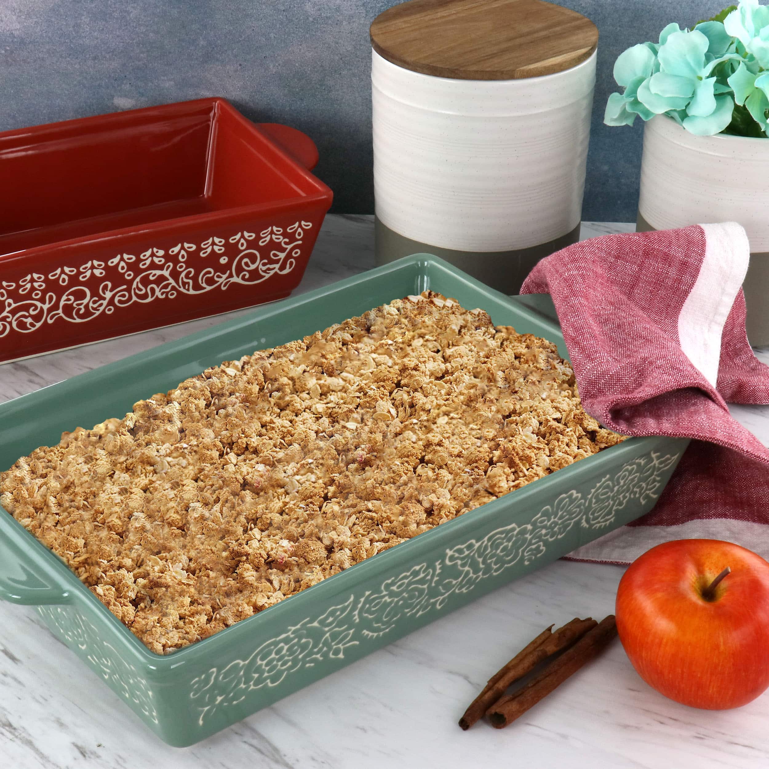 Gibson - Laurie Gates 2 Piece Tierra Wax Relief Stoneware Baker Set - Red and Mint - Thumbnail 4