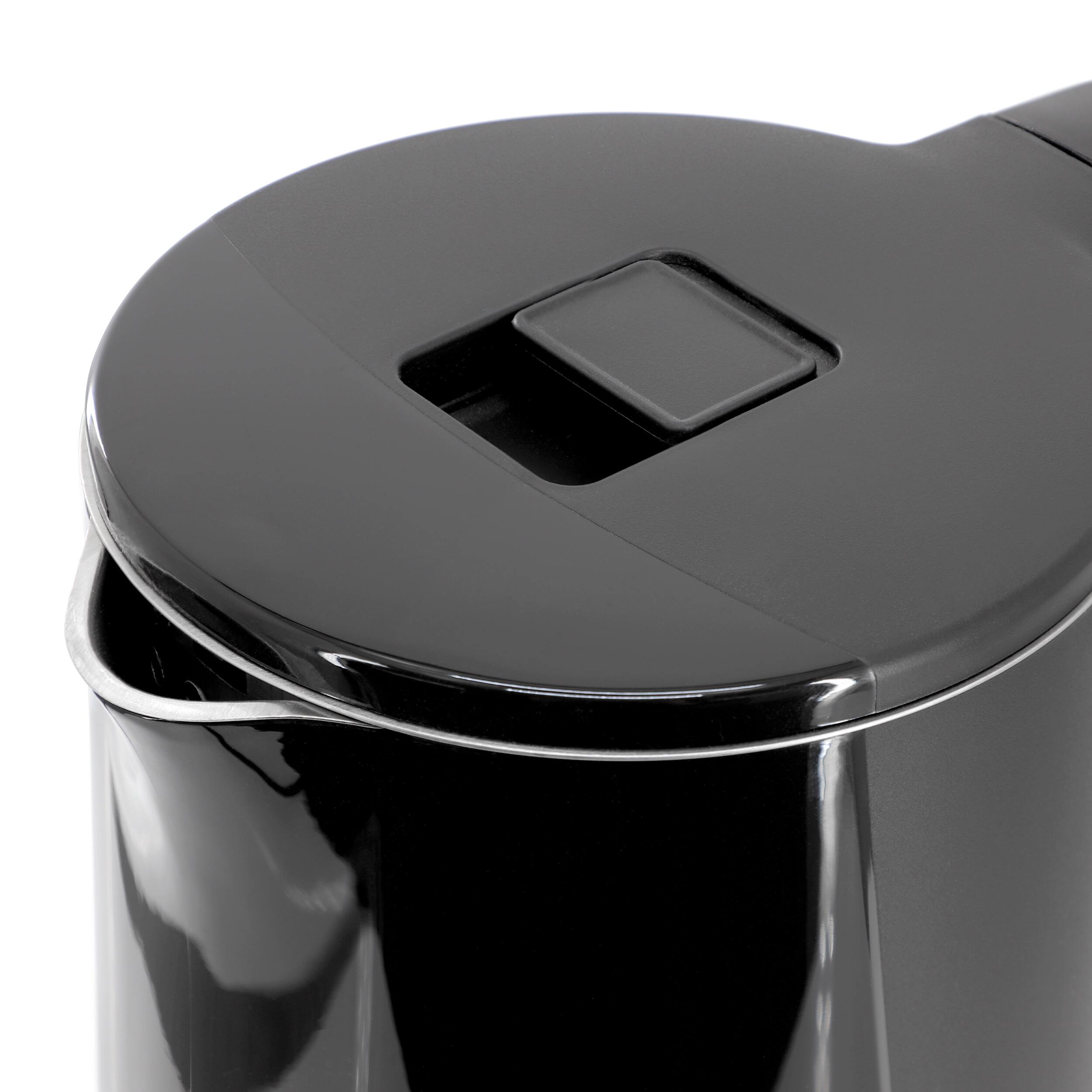 Alt View 2. MegaChef - MegaChef 1.8 Quart Stainless Steel Electric Tea Kettle in Black - Black.