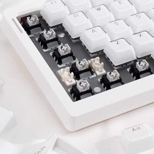 Cedar Assembly - White Crystal Translucent Mda Profile Keycap Custom Shine Through Keyboards Keycaps For 100 Cherry Gateron Mx - white keycaps