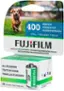 SPEED FILM 400 VITESSE VELOCIDAD DU FILM DE PELCULA 1 ROLL/ / 1 ROULEAU / 1 ROLLO 35MM FUJIFILM FILM FOR COLOR PRINTS FILM 35MM POUR PELCULA DE 35MM PARA IMPRESSIONS COULEUR IMPRESIONES EN COLOR FUIAILM 400 ALL OCCASIONS TOUTE OCCASION FILM M TODAS LAS OCASIONES FOR COLOR 400 PRINTS 36 EXPOSURES  POSES I EXPOSICIONES FUJIFILM Traitement requis Processing required Revelado Requerido