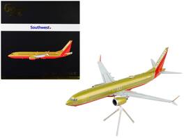 GeminiJets - Boeing 737 MAX 8 Commercial Aircraft Southwest Airlines Gemini 200 Series 1/200 Diecast Model Airplane - Gold and Red