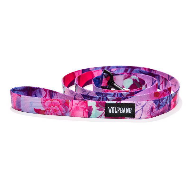 Angle. WOLFGANG PET - Wolfgang Pink DayDream Polyester Dog Leash Medium/Large - Pink.