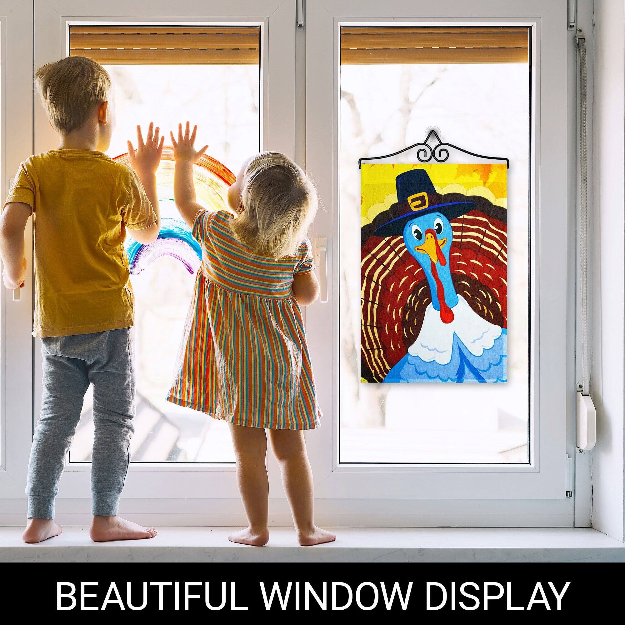 BEAUTIFUL WINDOW DISPLAY