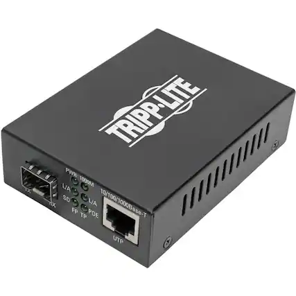 TRIPP-LITE PWR 1000M
10/100/1000Base-T
TX RX
L/A SD FP TP POE
UTP