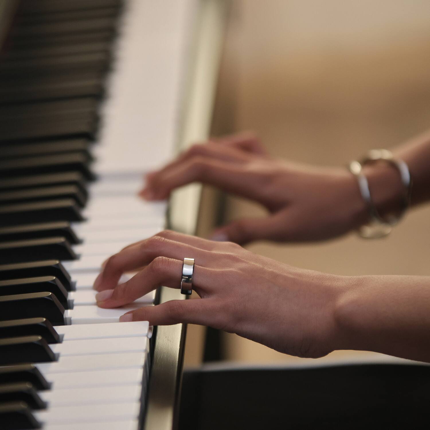 Back. RINGCONN - Gen 2 Air Ultra-Thin Smart Ring with Health Tracking, AI for Proactive Wellness, Size 14 - Galaxy Silver.