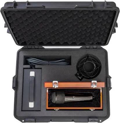 Left. Warm Audio - Large-Diaphragm Tube Condenser Microphone with 9 Polar Patterns, External PSU, Shockmount and Wood Presentation Box - Limited Edition Titanium.