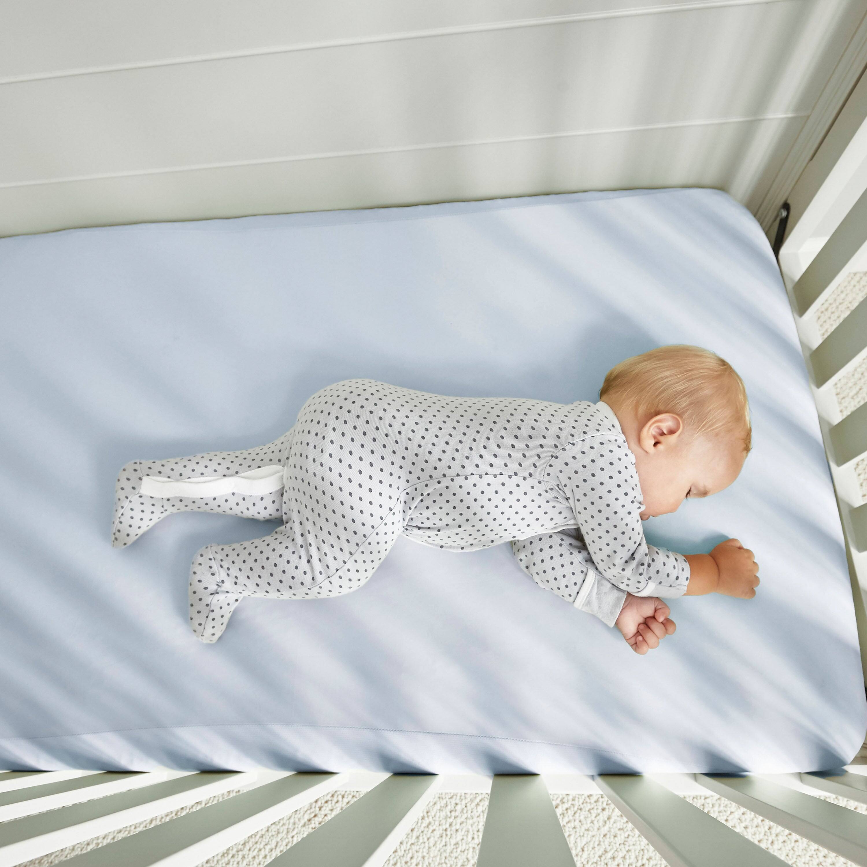 Angle. Bedgear - Hyper-Wool Performance® Crib Sheet - Baby Bright White, Crib/toddler - baby-bright-white.
