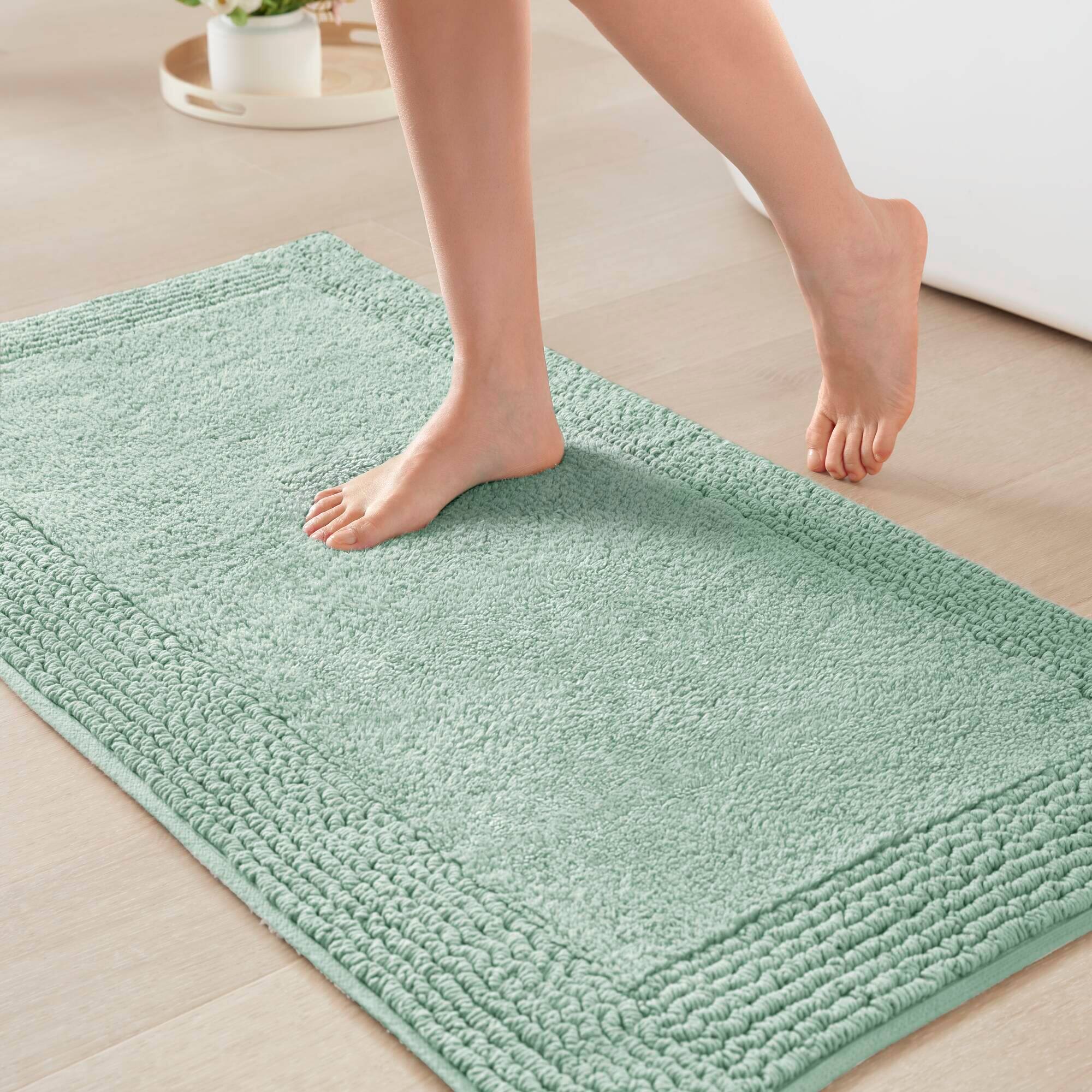Alt View 4. APRILSOUL - 1 PCS 17x24 100 Cotton Tufted 3000 GSM Reversible Bath Rug Green - Green.