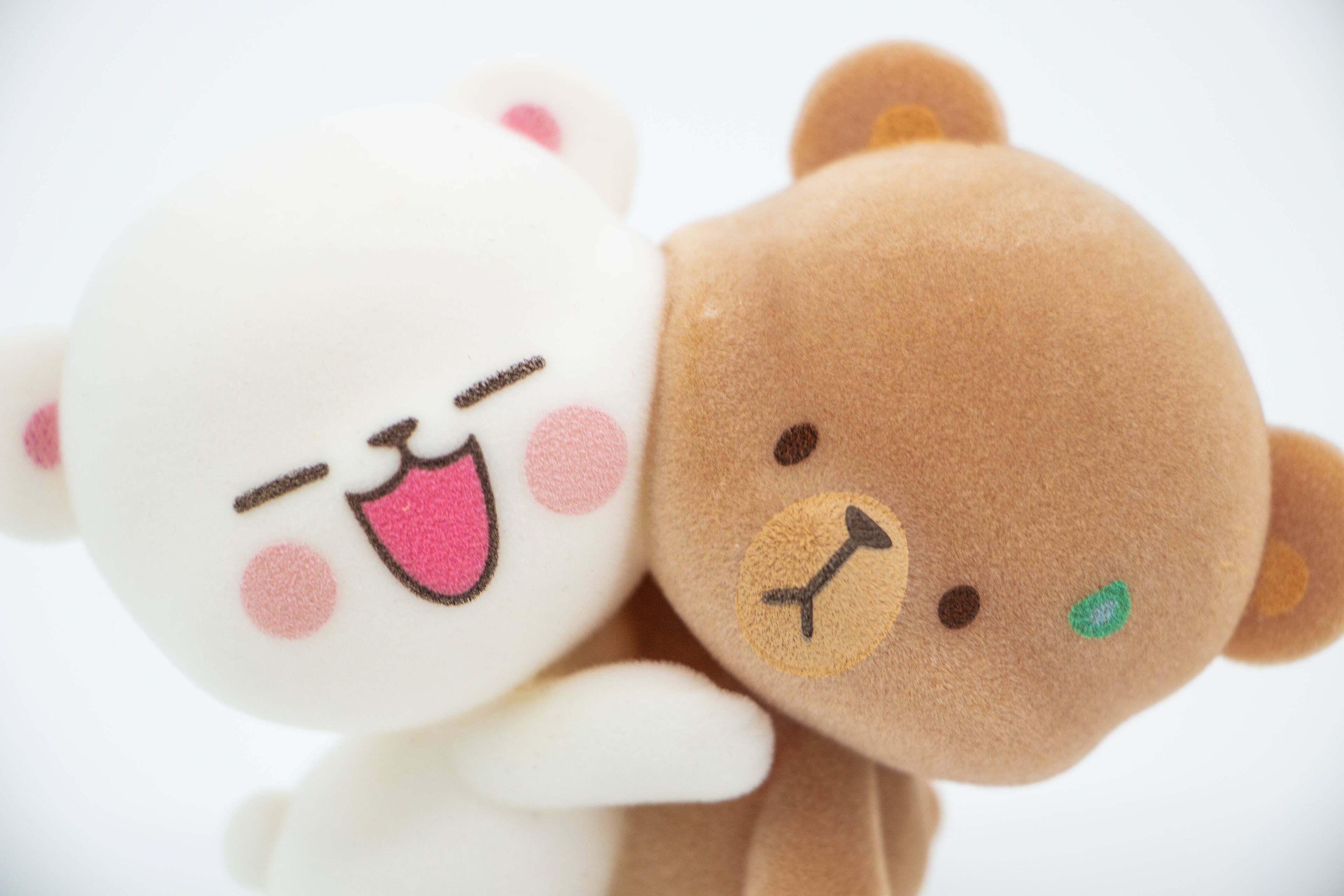 Alt View 9. Milk Mocha Bear - Milk Mocha Bear x Shopville Exclusive: Hugging Figurine - Fuzzy Flocked Cute Edition  [Limited Edition - 1000 Made].