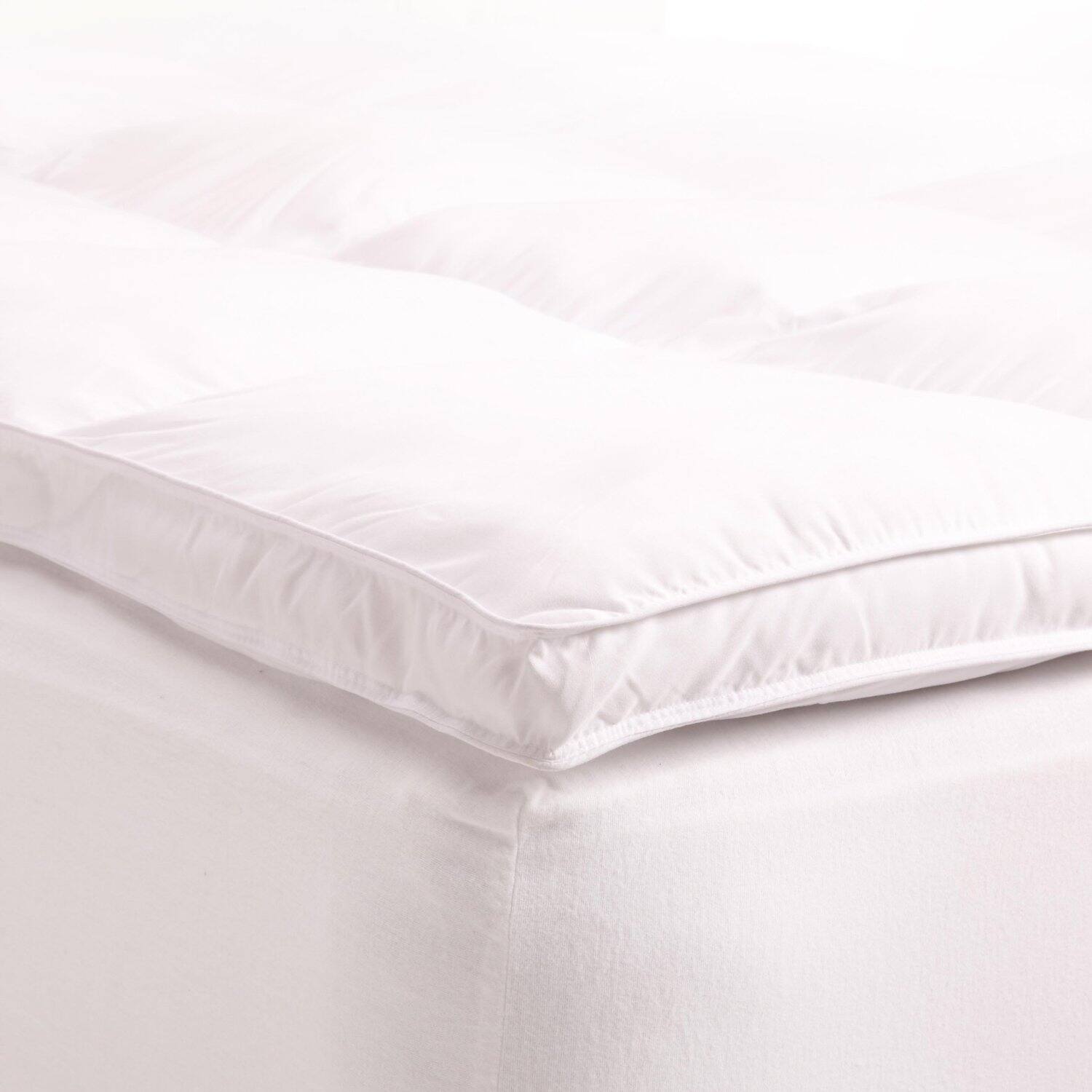 Hivvago - Queen size Down Alternative Mattress Topper - White