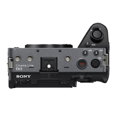 Sony FX3 Full Frame Cinema Camera with 24mm f/1.4 E Mount Lens Sony FX3 Full Frame Cinema Camera with 24mm f/1.4 E Mount Lens