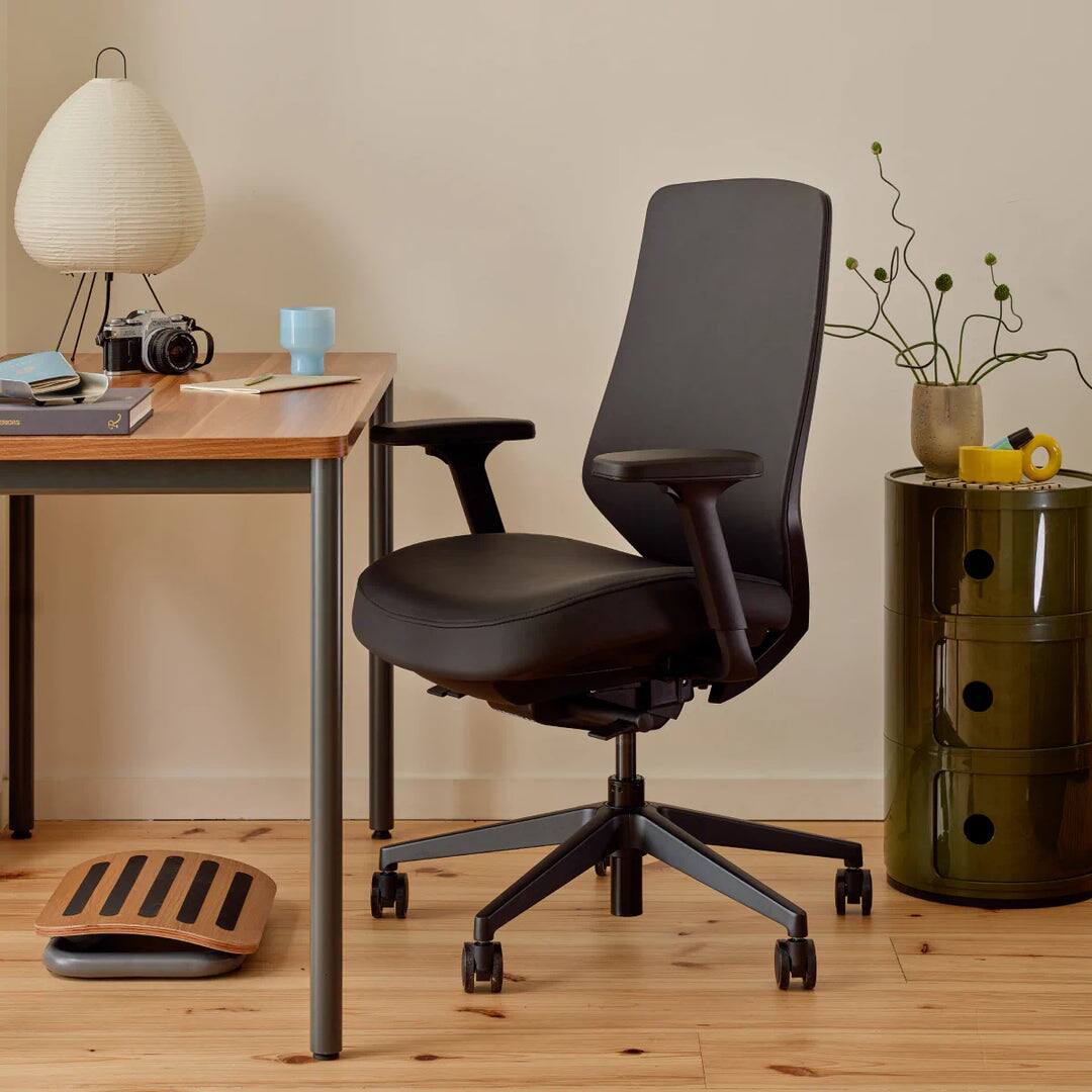 Branch Furniture - Ergonomic Chair Pro – Premium Office Seating with 7 Points of Adjustment & Dynamic Lumbar Support - Black / Black