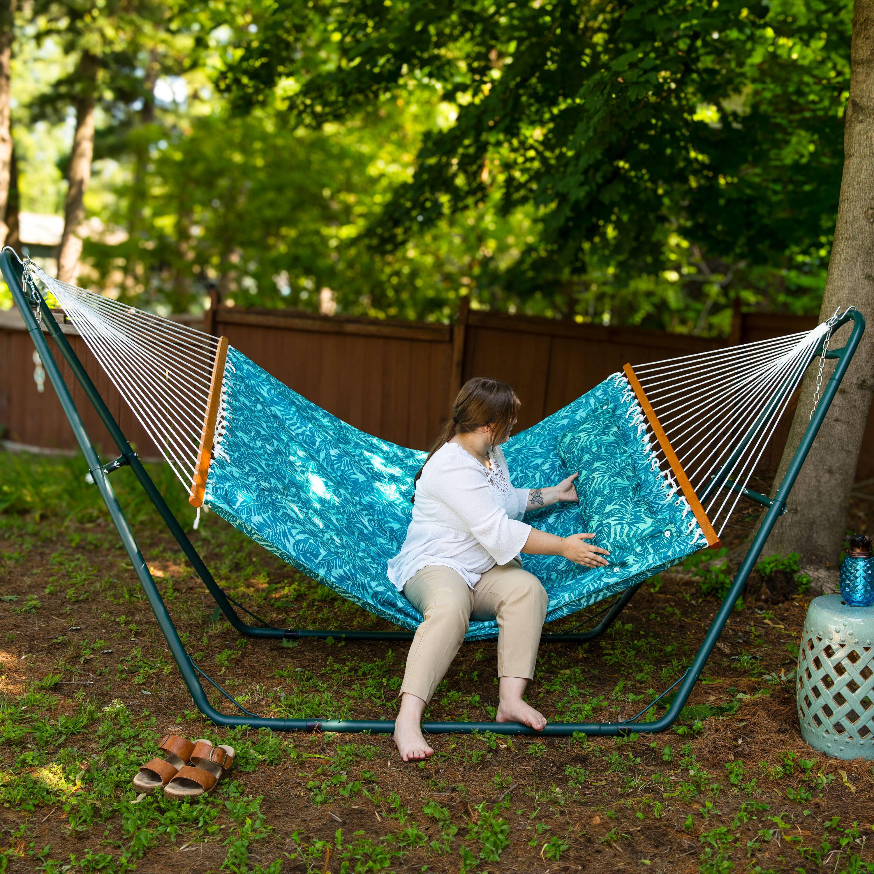Alt View 8. Sunnydaze - Large Quilted Hammock with Spreader Bar and Pillow - Cool Blue Tropics.