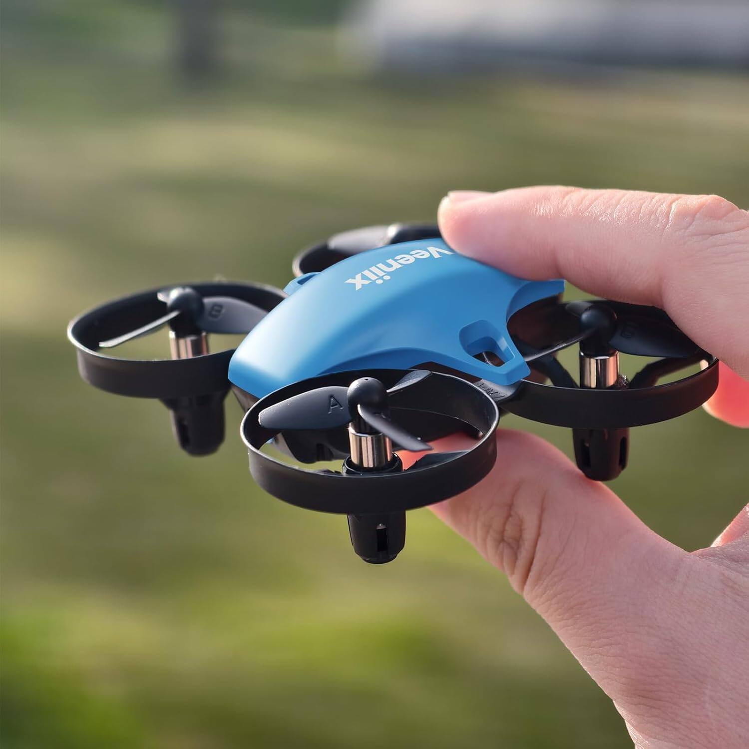 Alt View 4. Veeniix - V995 Mini Drone toys for Kids and Beginners,Indoor RC Quadcopter Plane with 3D Flips, Gift for Boys and Girls - Blue.