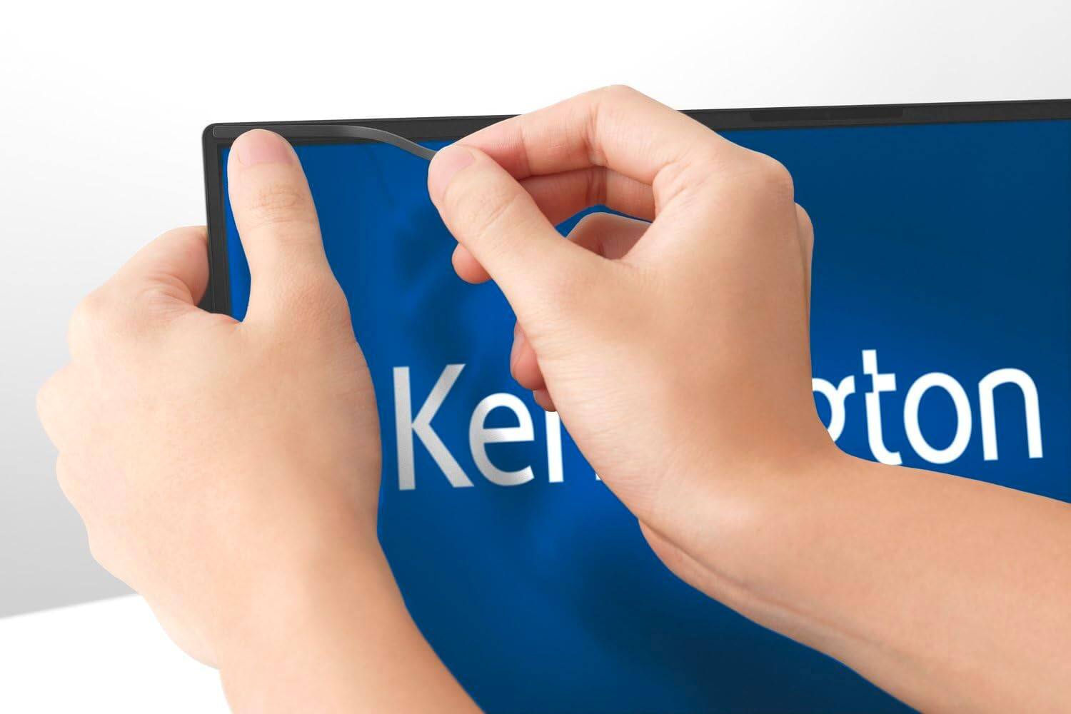 Left. Kensington - Kensington Replacement Accessory Kit for MagPro Magnetic Privacy Screen Filters for Laptop.