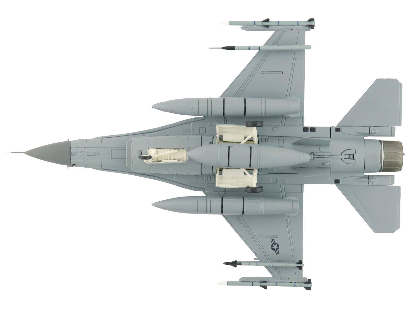 Back. Hobby Master - Lockheed F-16D Fighting Falcon Fighter "85-1572" Edwards Air Force Base 2024 USAF Air Power Series 1/72 - Grey.
