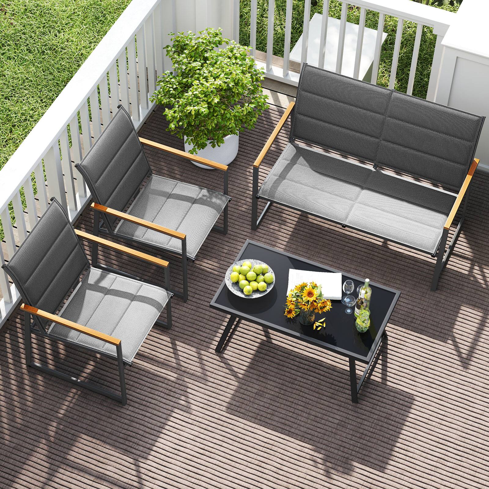 The text in the image is "NASUN NAS".