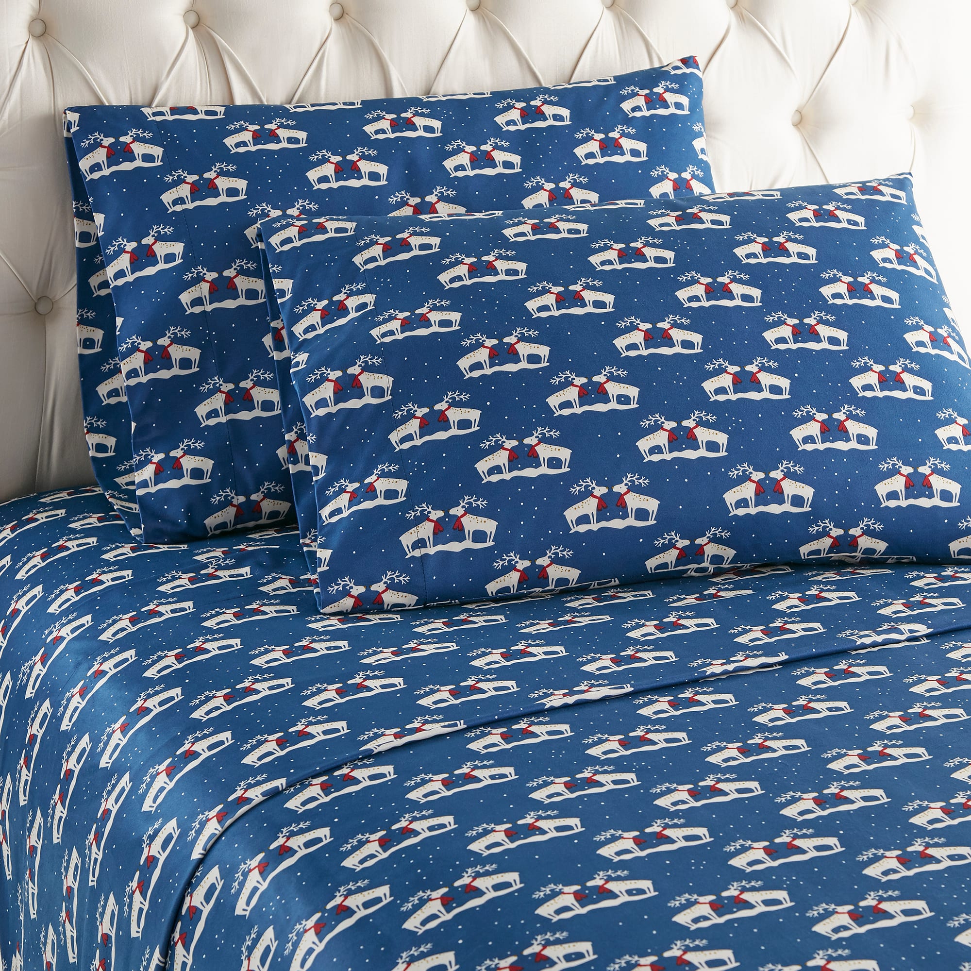 Shavel Home Products - Micro Flannel Printed Deep-Pocket Sheet Set, Queen - Kiss me deer