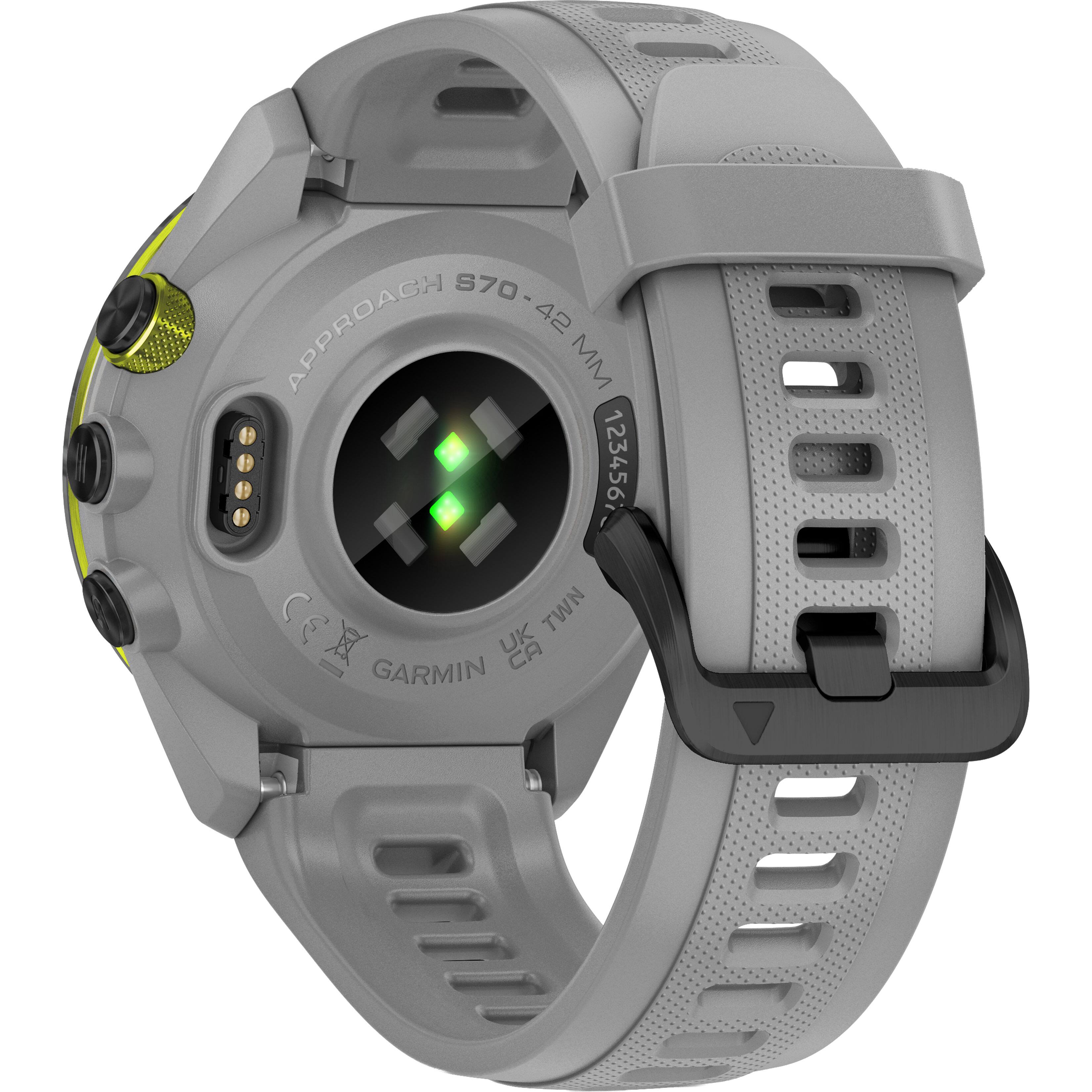 The text on the image reads: "APPROACH 670-42 S70 - 42 MM 123456; CEX TWN GARMIN U."