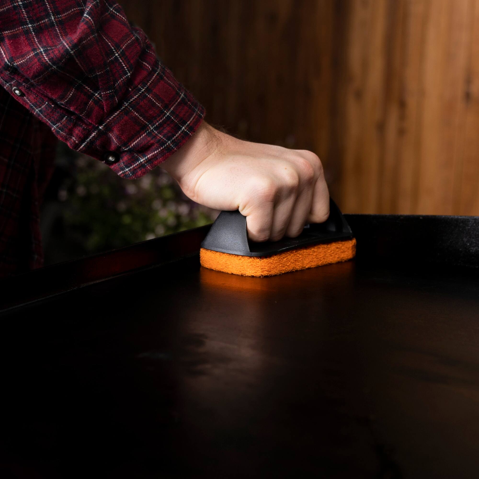 Alt View 12. Blackstone - Blackstone Griddle Essentials 8 Piece Cleaning Kit - Silver.