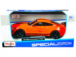 2020 Ford Mustang Shelby GT500 Stripes 1/24 Diecast Model Car by Maisto - Bright Orange with Black