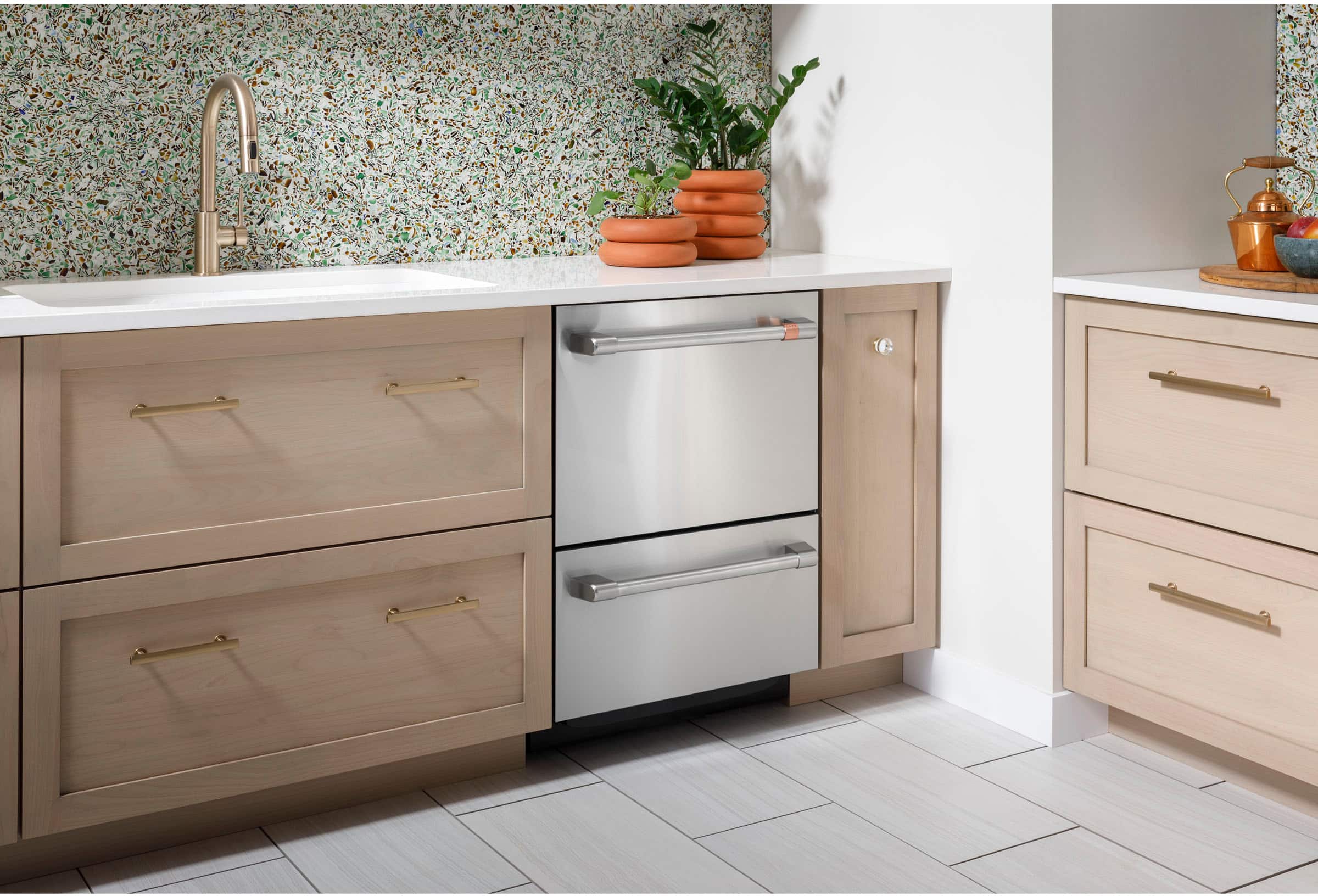 Alt View 15. Café - 24" Top Control Built-In Double Drawer Dishwasher, Customizable - Stainless Steel.