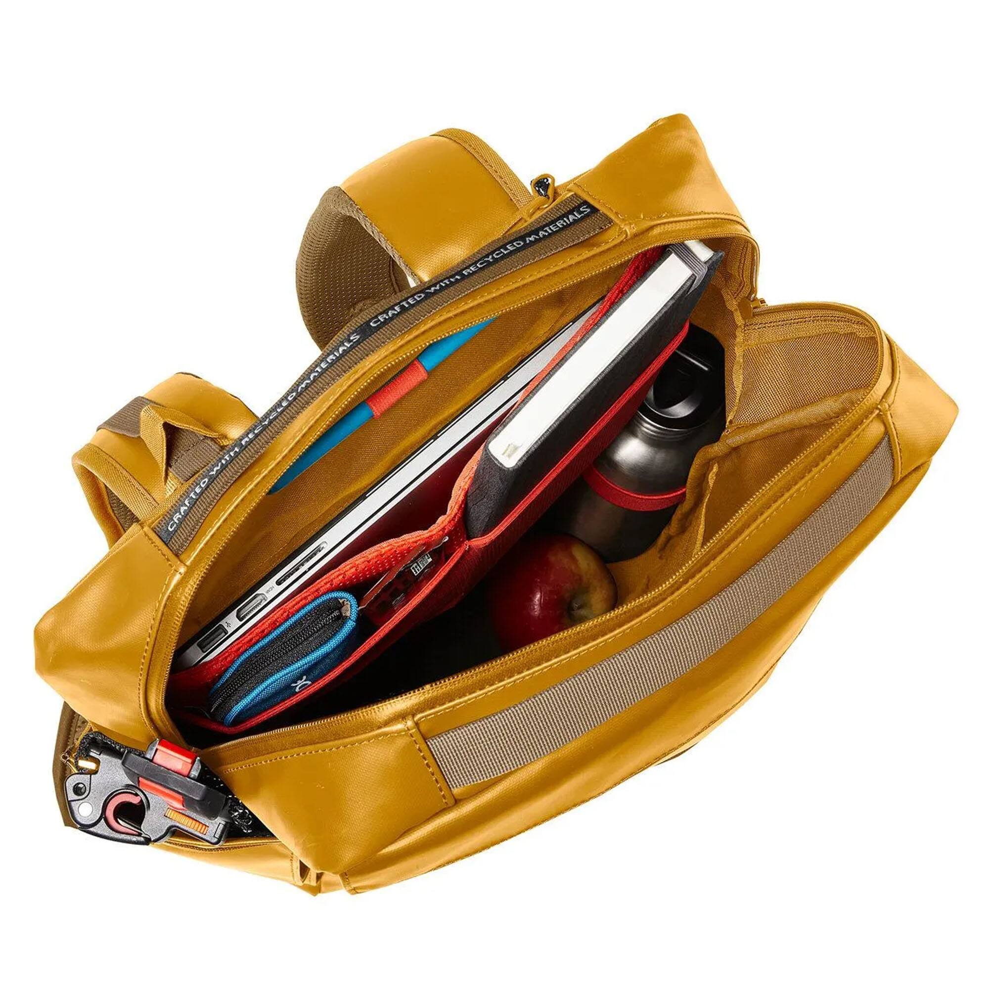 MATERIALS RECYCLED WITH CRAFTED MATERIALS