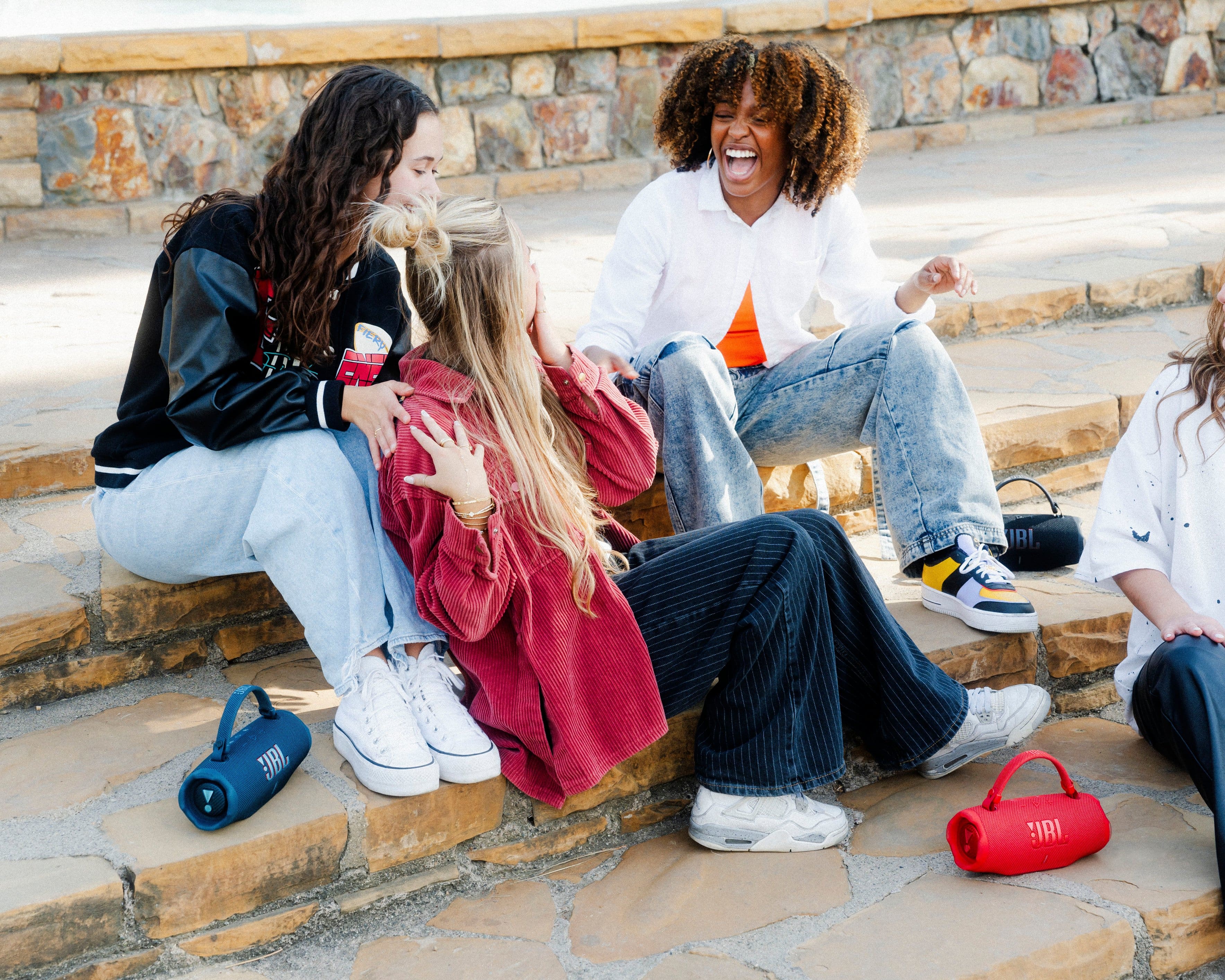 The text on the image is "FILPLY BI BL IRI." However, it appears to be a typo or a foreign language. To group and correct the text, it should be "Filply BI BL IRI."