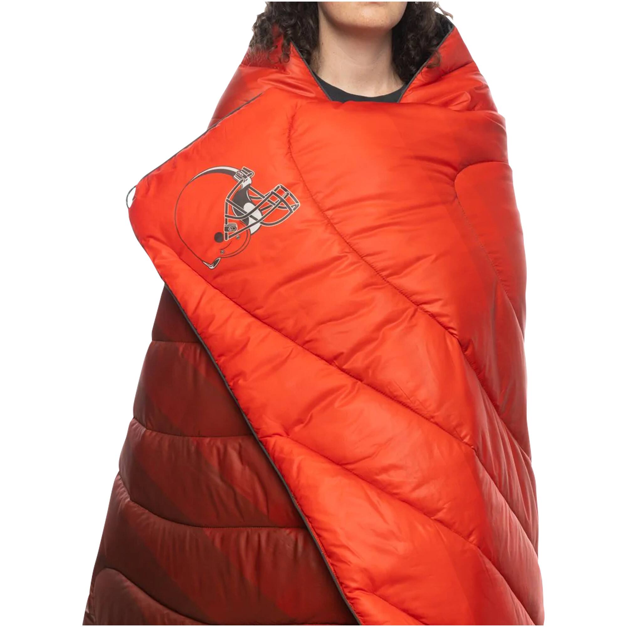 Alt View 2. Rumpl - Cleveland Browns 75'' x 52'' Original Puffy Blanket - Multicolor.