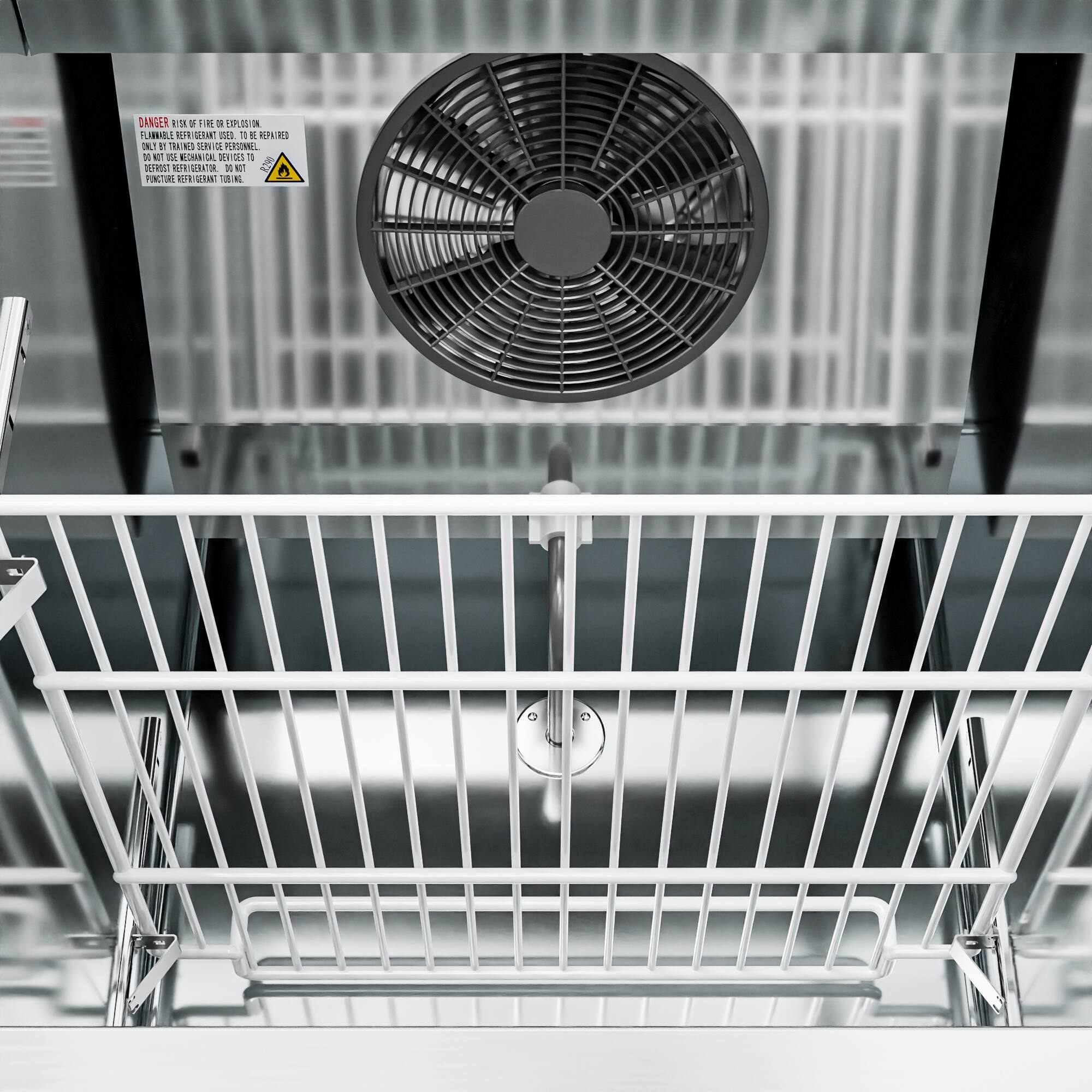 DANGER OF FIRE DUE TO EXPLOSION RISK. ONLY TRAINED SERVICE PERSONNEL SHOULD REPAIR OR SERVICE THE EQUIPMENT. DO NOT USE THE EQUIPMENT UNLESS IT IS FUNCTIONING REFERENCE TO USE.