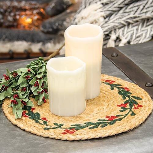 Left. BreeBe - Mistletoe Wreath Jute Table Mat - Brown.