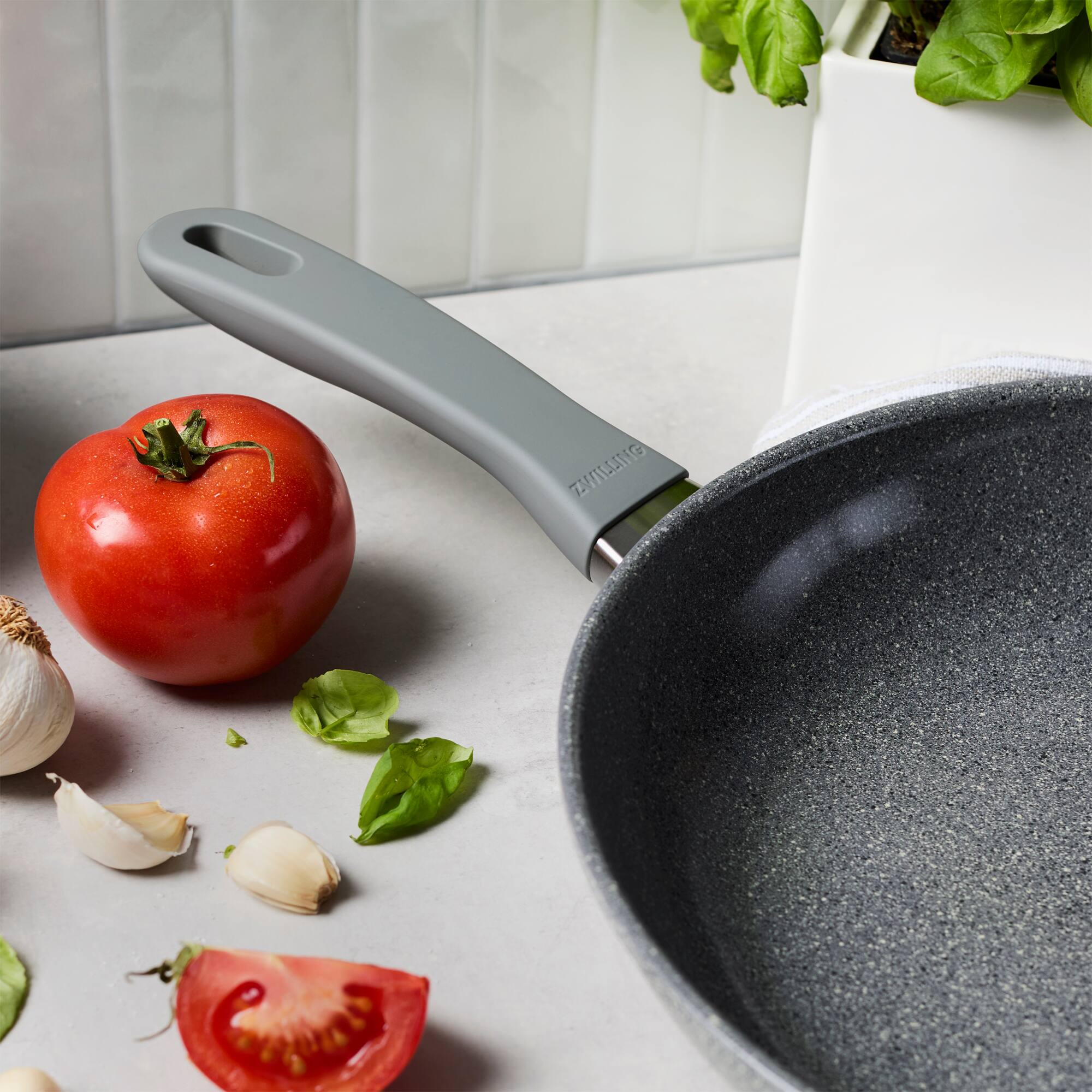 Alt View 4. ZWILLING - ZWILLING Parma Plus Ceramic 12-inch Aluminum Ceramic Nonstick Fry Pan - Grey.