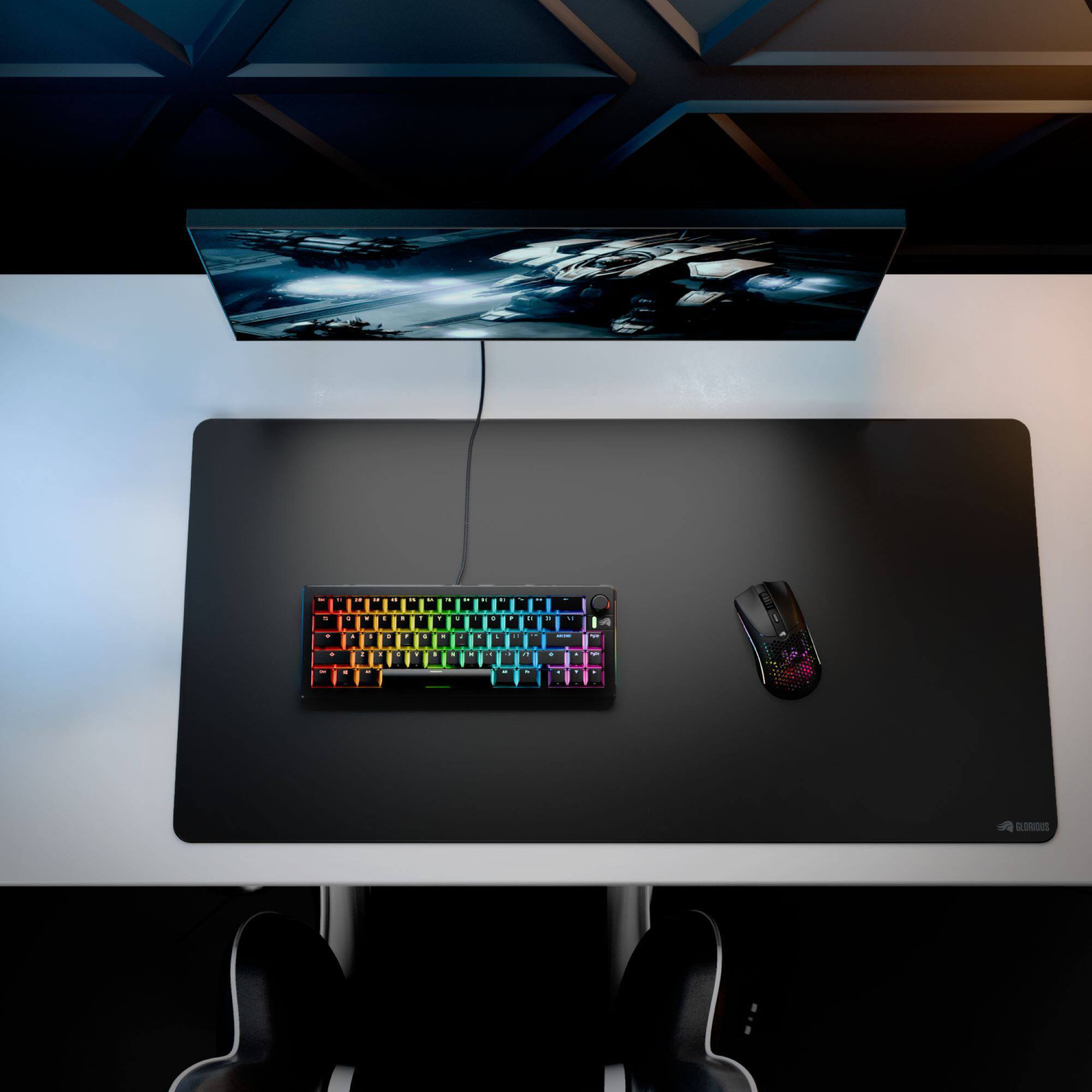 Alt View 6. Glorious - GMP 2 Edgeless Cloth Gaming Mouse Pad with Spill-proof Surface (XXL) - Black.