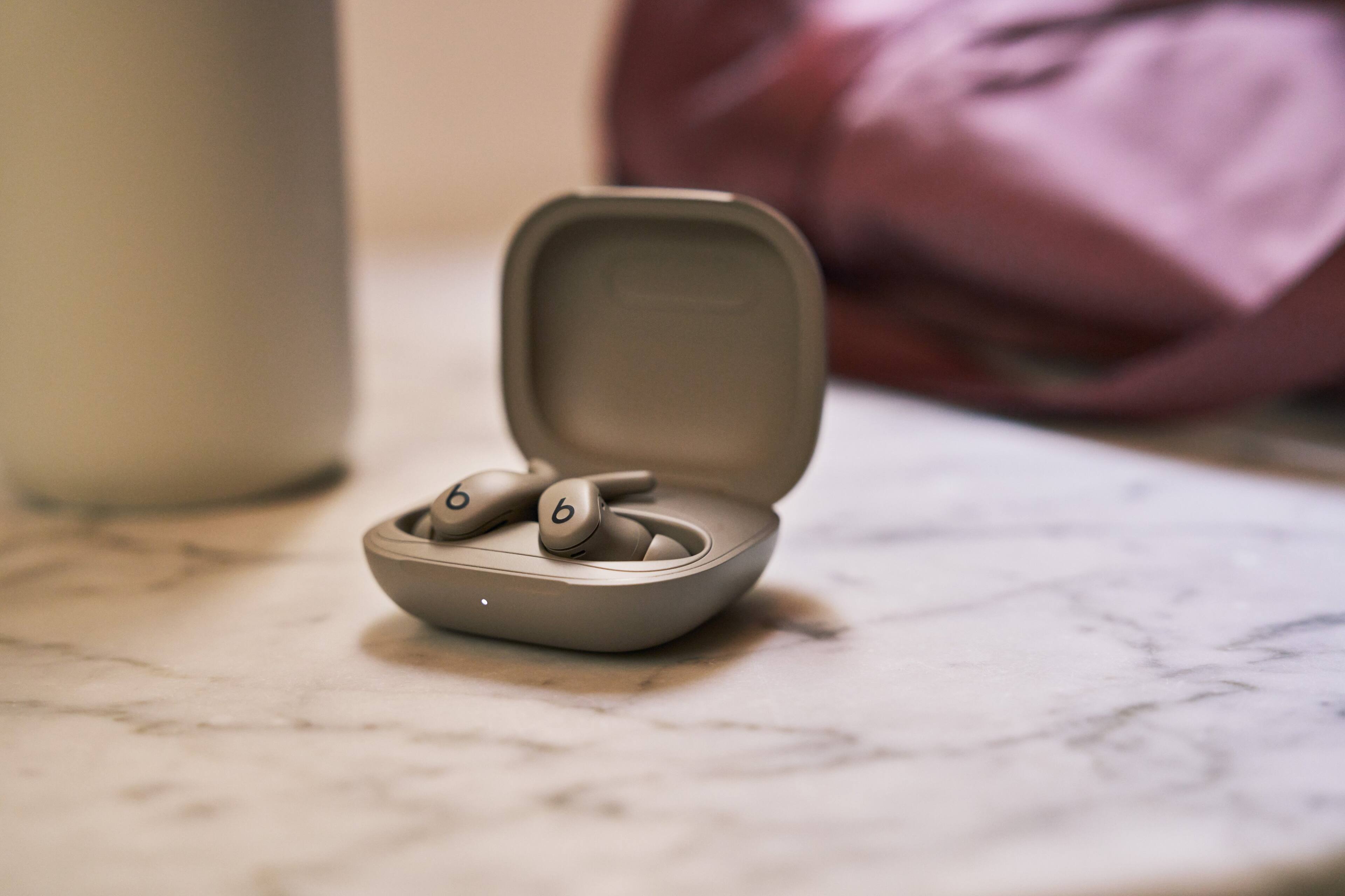 Alt View 24. Beats - Powerbeats Fit True Wireless Active Noise Canceling  Earbuds - Gravel Gray.