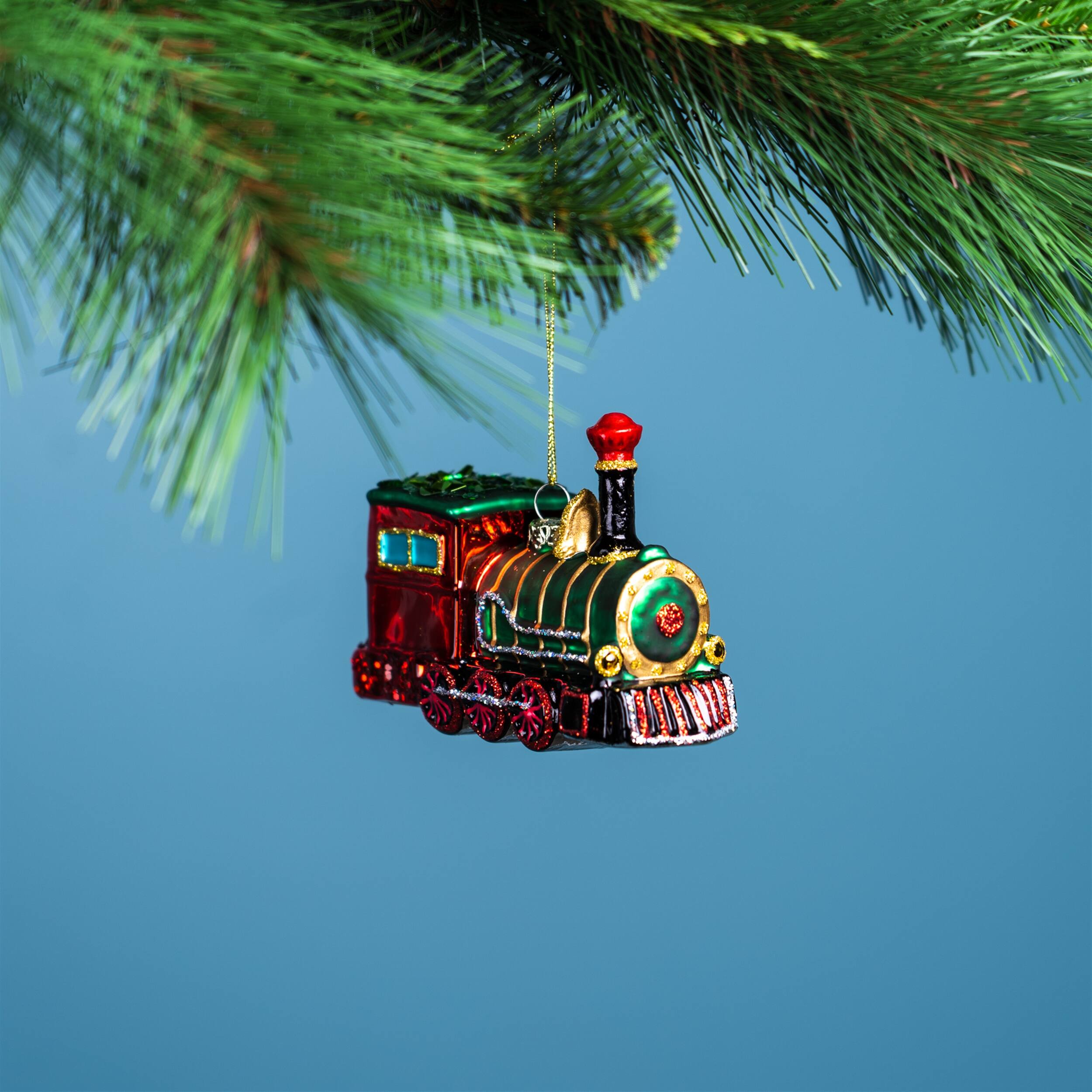 Angle. BreeBe - Glittered Glass Train Ornament (Set of 6) - Green, Red.