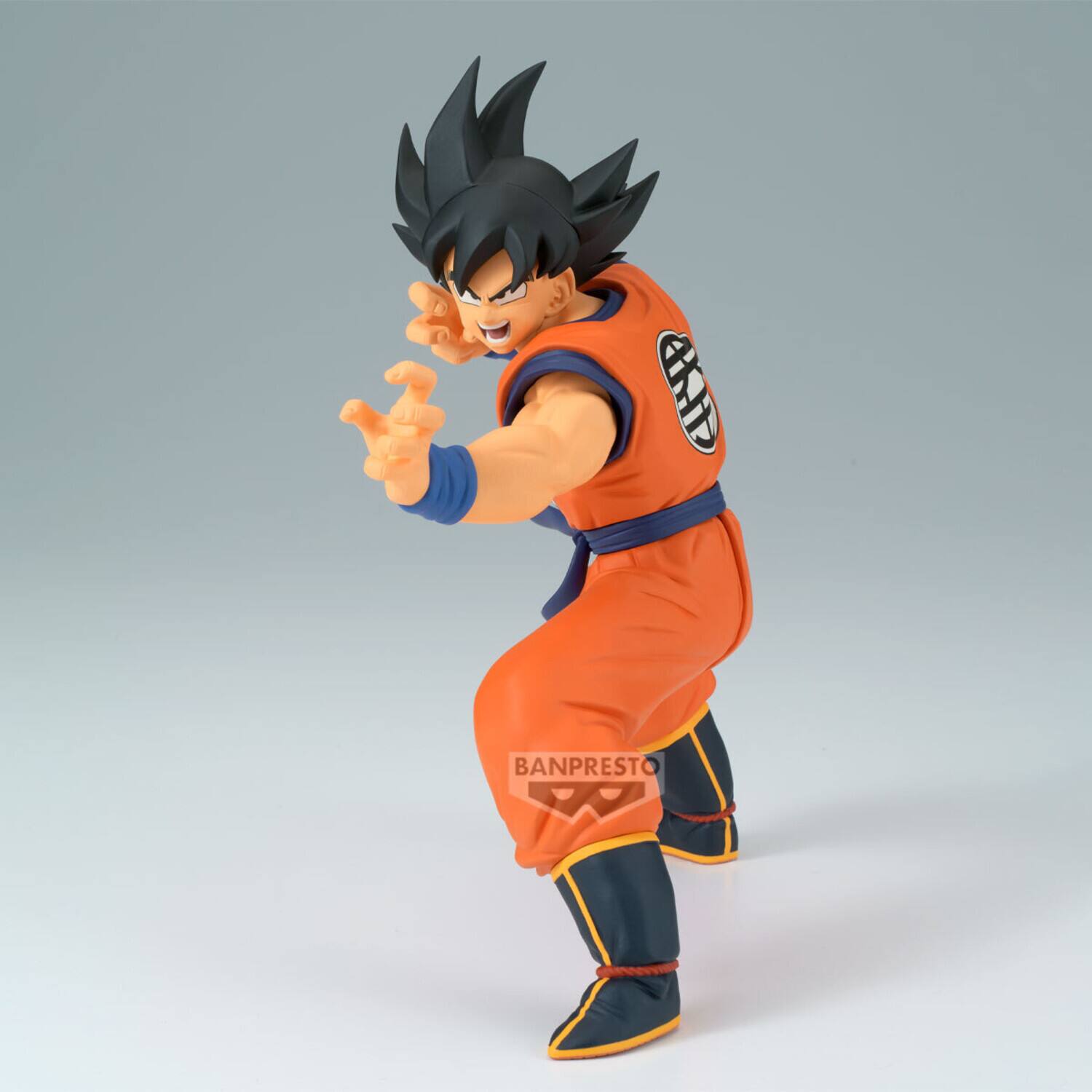 Alt View 1. PopMarket - Banpresto - Dragon Ball Z - Match Makers - Son Goku Statue   - COLLECTIBLES - Multicolor.