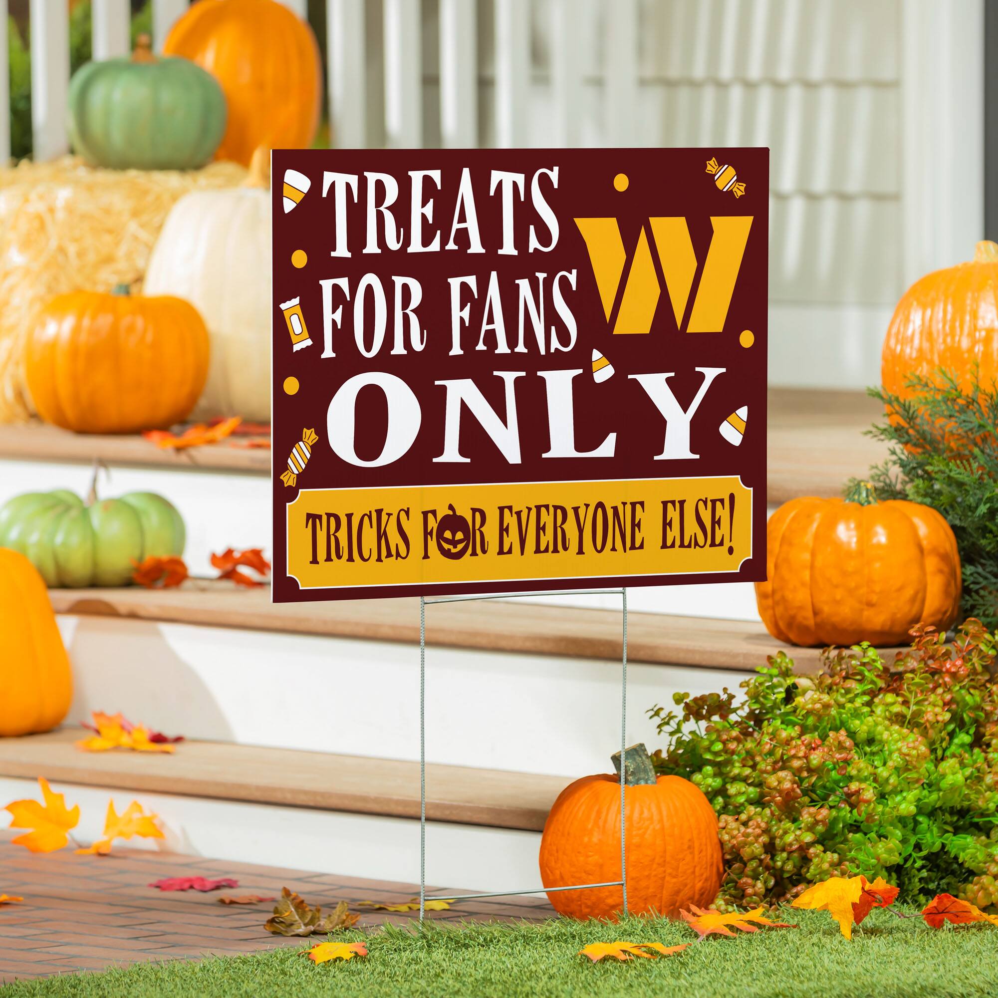 TREATS FOR FANS ONLY  
TRICKS FOR EVERYONE ELSE!