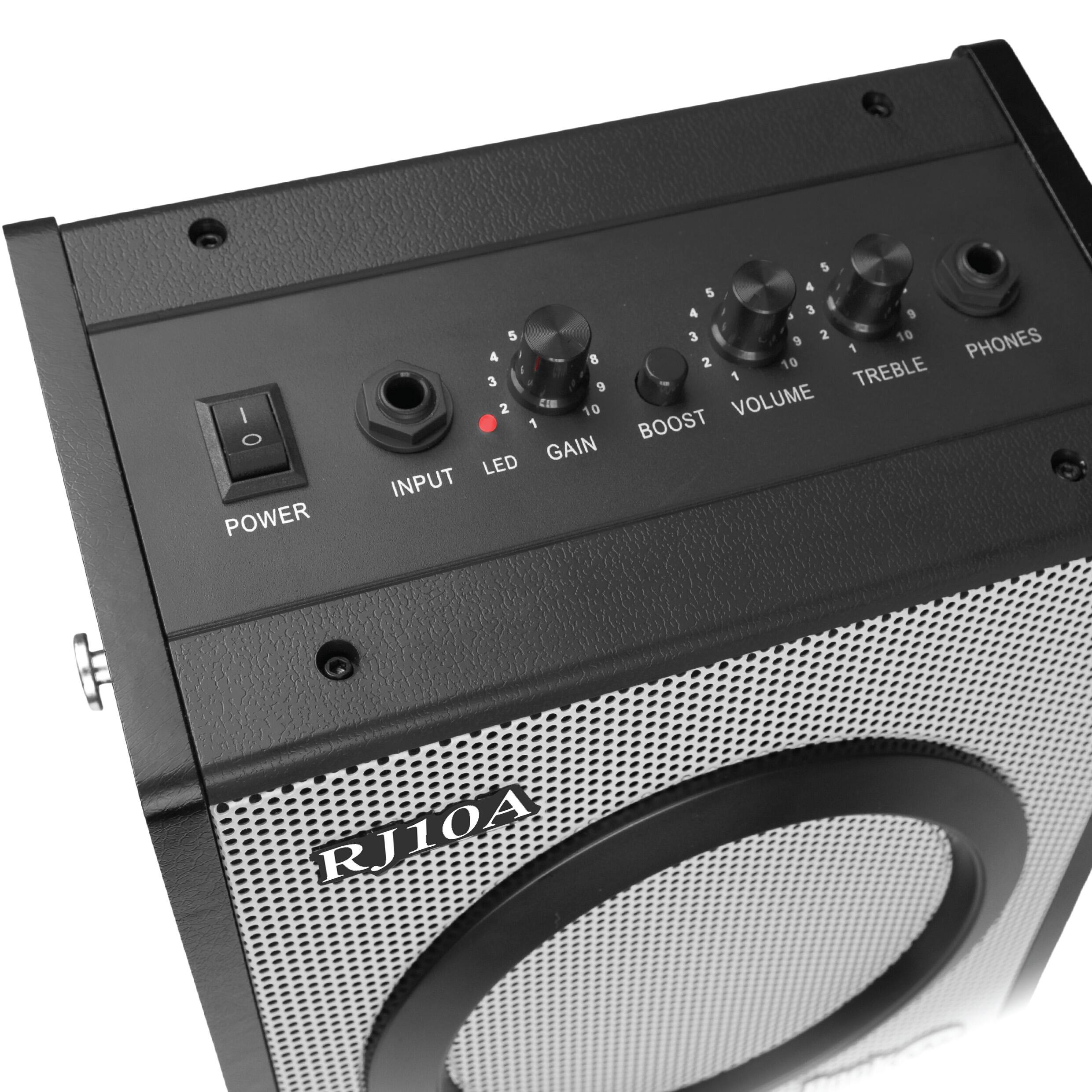 POWER  
INPUT  
LED  
GAIN  
BOOST  
VOLUME  
TREBLE  
PHONES  
RJ10A