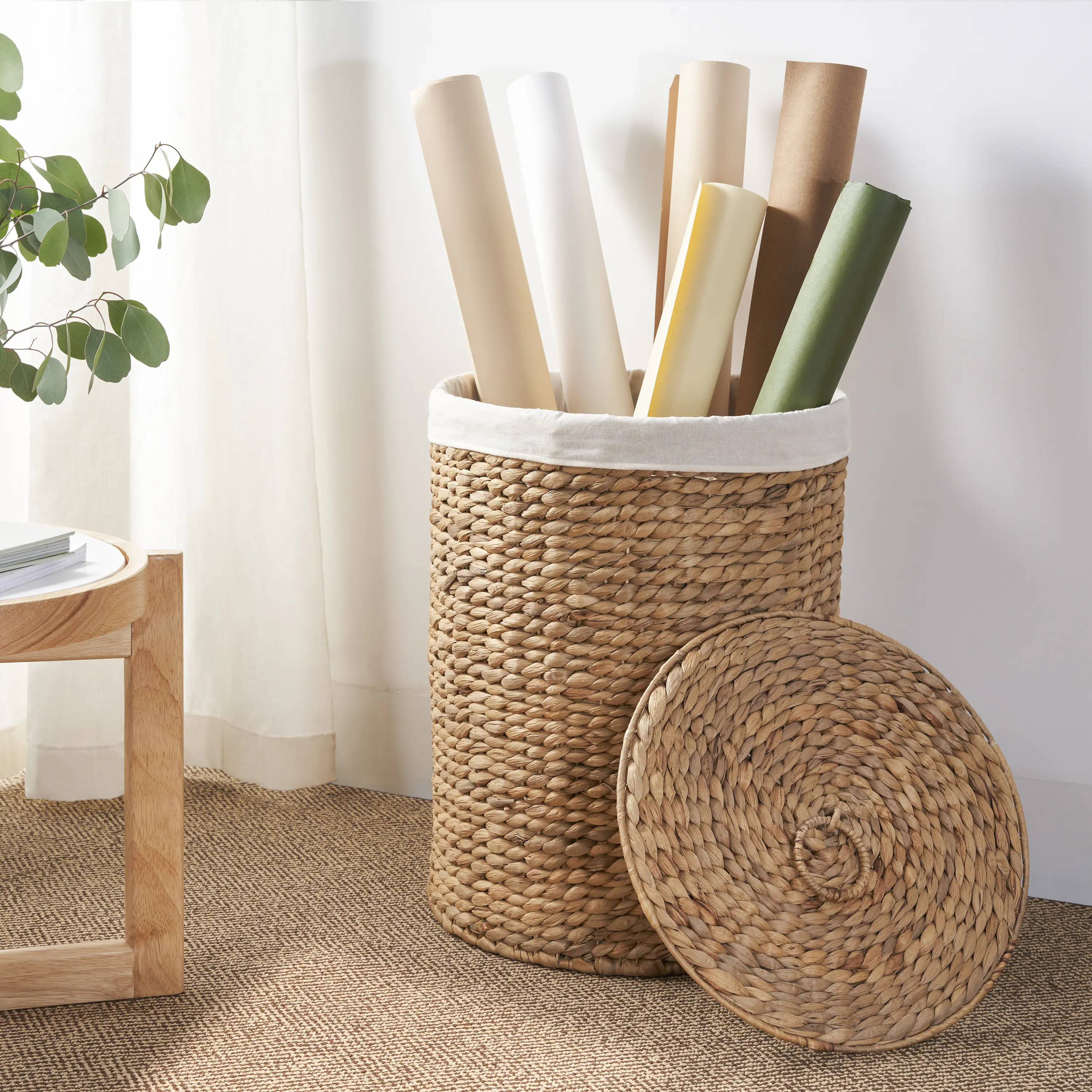 Front. MOOSOO - Round Tall Water Hyacinth Woven Wicker Laundry Hamper with Lid For Clothes, Canvas, Toys with Removable Liner - Natural Brown.