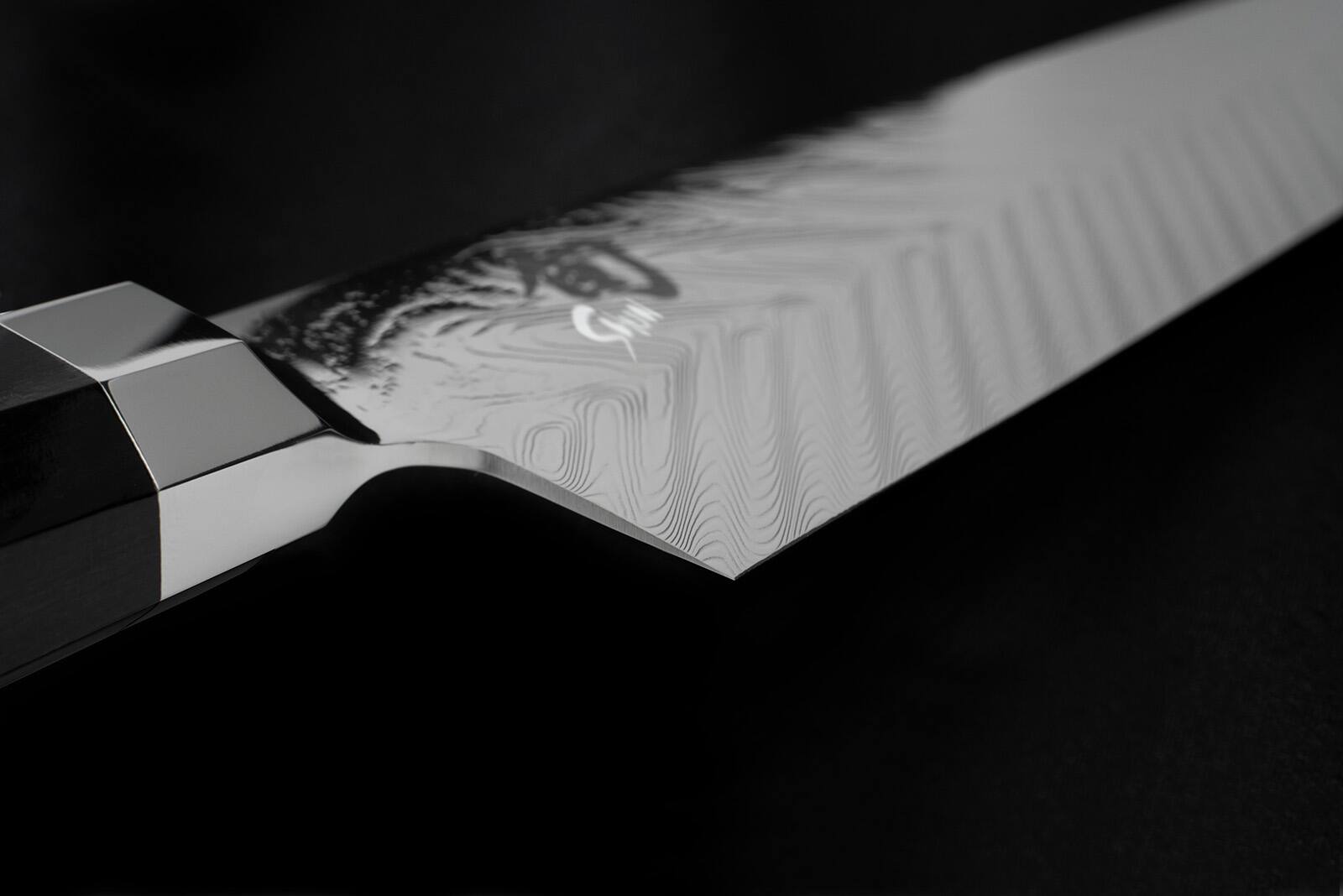 Alt View 2. Shun - Dual Core 8-Inch Kiritsuke Knife VG0017 - Black.