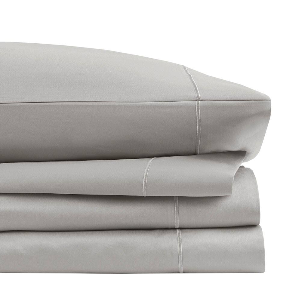 Alt View 2. Gracie Mills - Gracie Mills Lenora Microfleece Cozy Sheet Set - Grey.