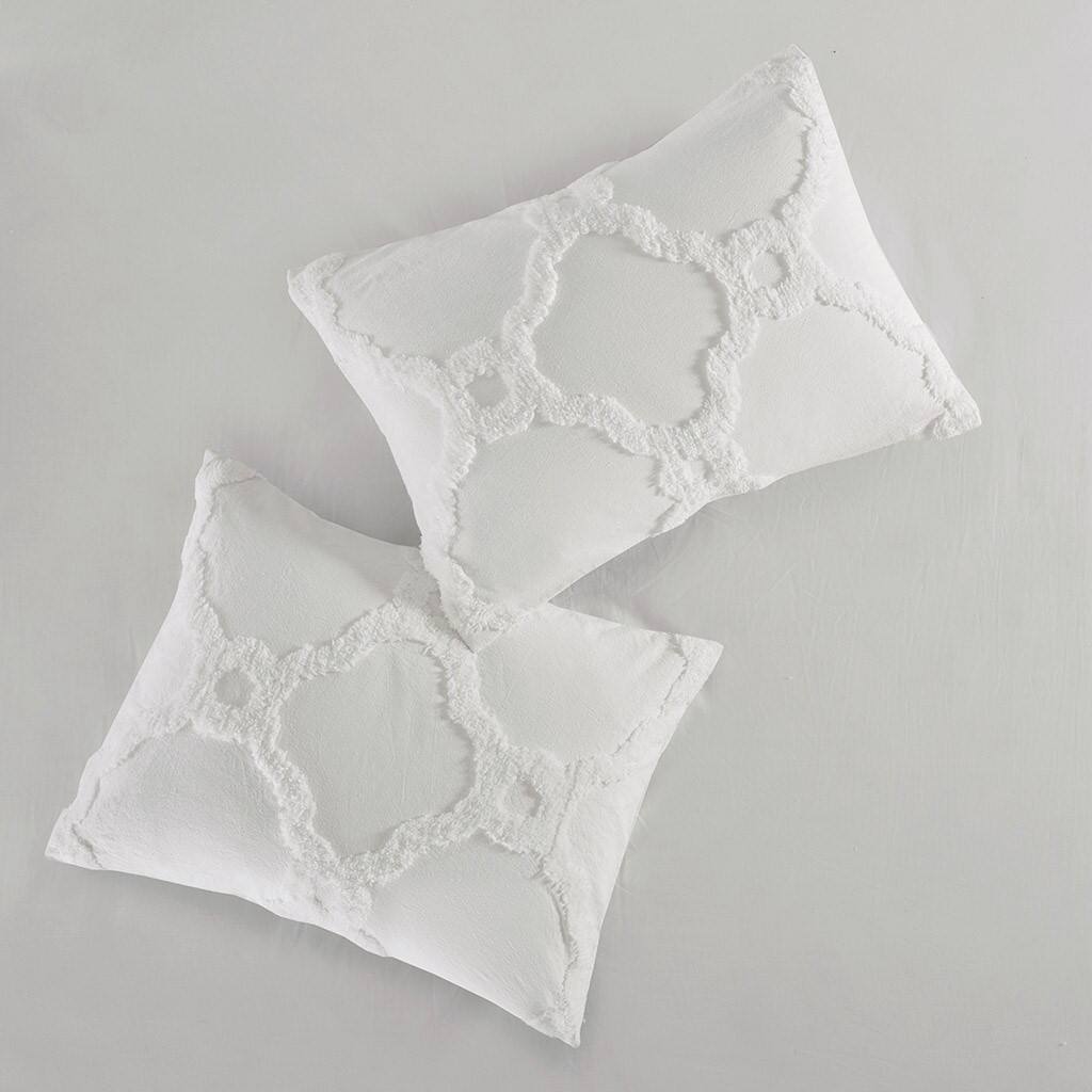 Alt View 2. Gracie Mills - Gracie Mills Enrique Geometric Chenille Comforter Set - Off-White.