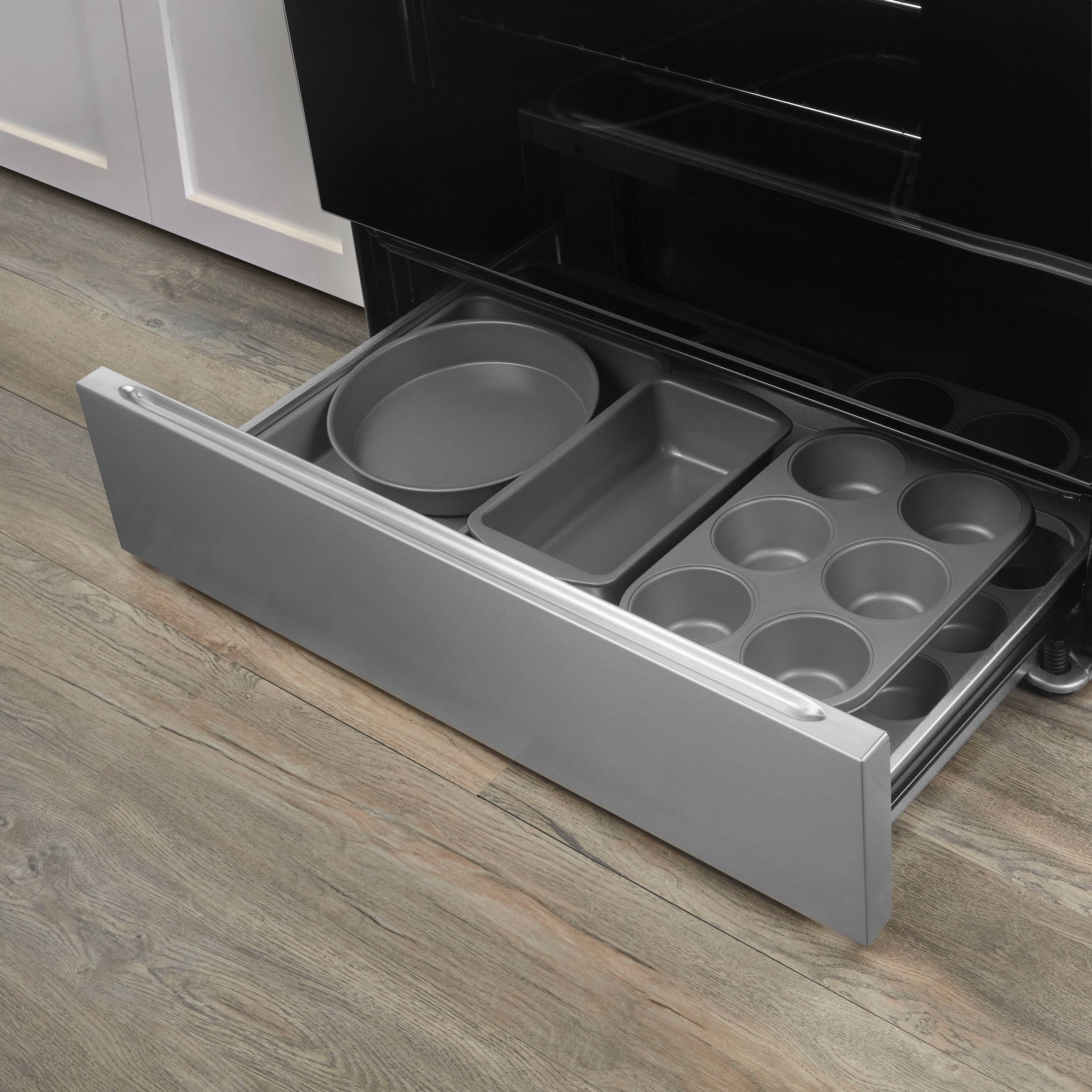 Alt View 6. Insignia™ - 5.3 Cu. Ft. Freestanding Electric Range with Dual-Size Burner and Storage Drawer - Stainless Steel.