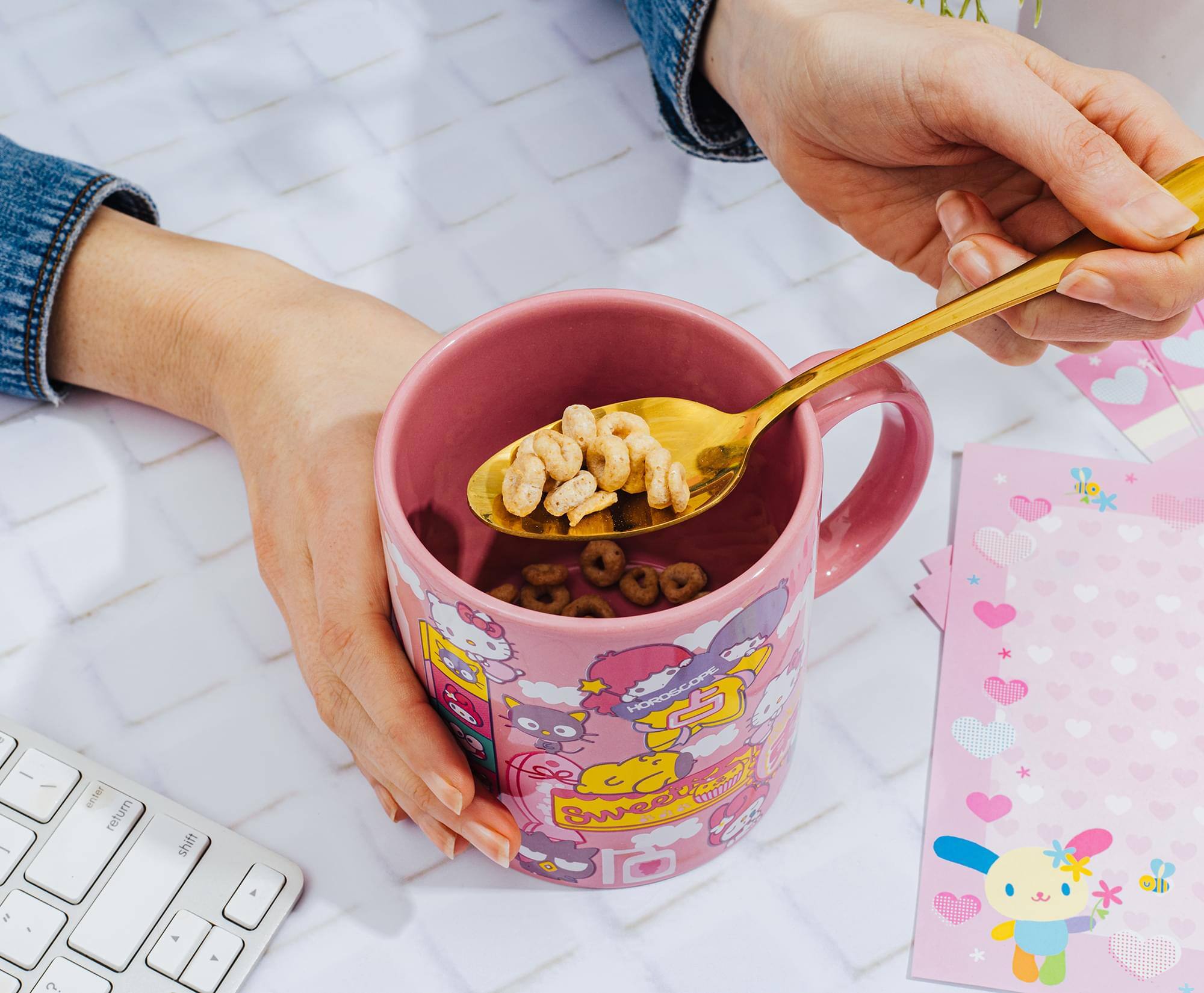 A/k - Enter Return Shift 4 - A  
HOROSCOPE D  
Sweet E?