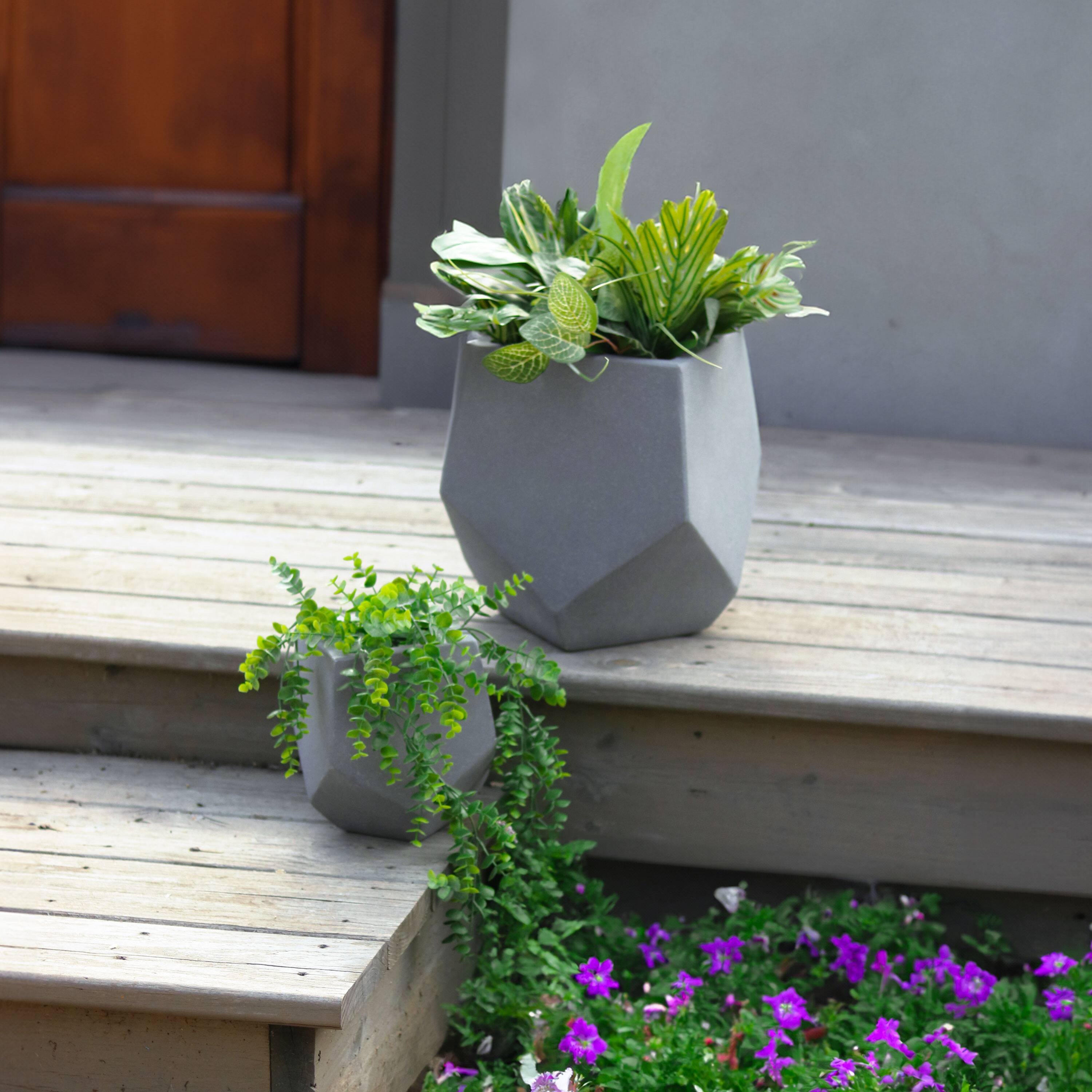 Alt View 1. Sunnydaze - 2-Piece Square-Top Cement Planters - Moondust.