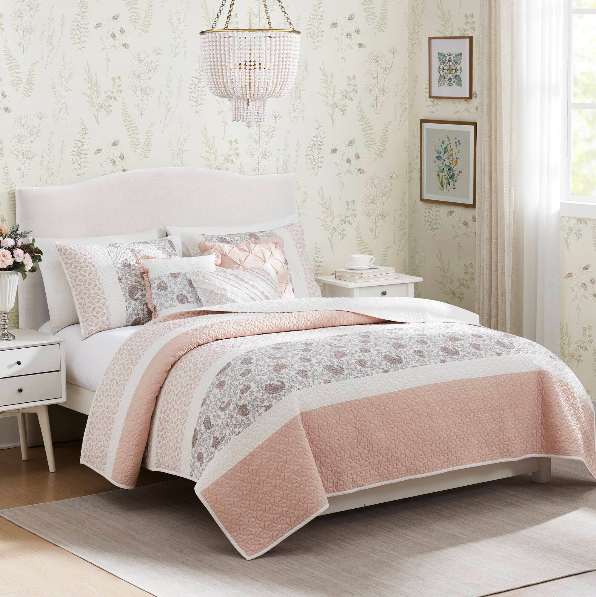TinyHomie - 6 Piece Cotton Percale Quilt Set with Throw Pillows King/Cal King - Blush