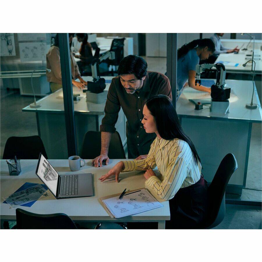 Alt View 4. HP - HP ZBook 8 G2i 14" Copilot+ PC Mobile Workstation - WUXGA - 60 Hz - Intel Core Ultra 7 Series 3 365 - 16 GB - 512 GB SSD - Meteor Silver Aluminum.