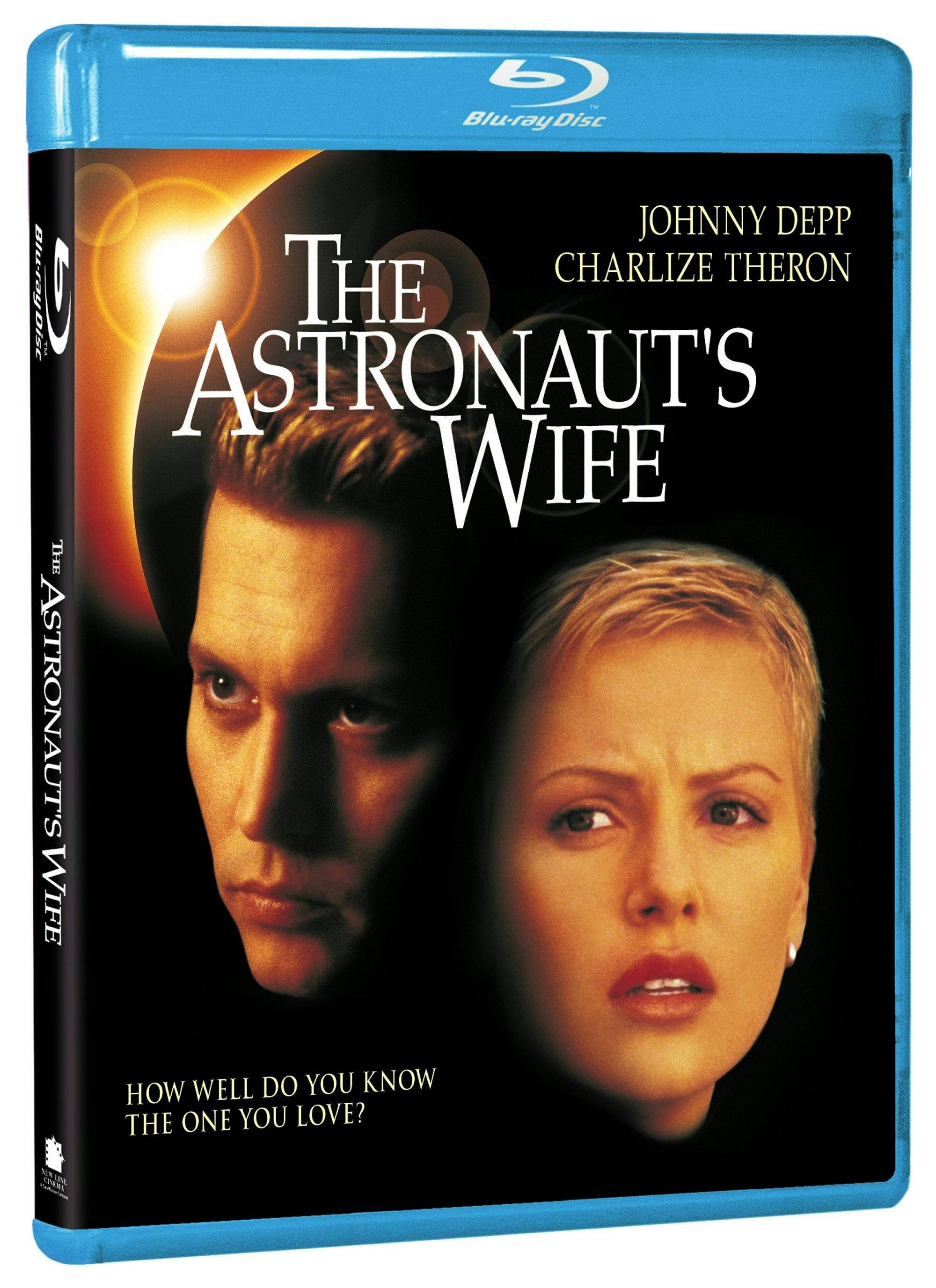 Angle. The Astronaut's Wife [Blu-ray].